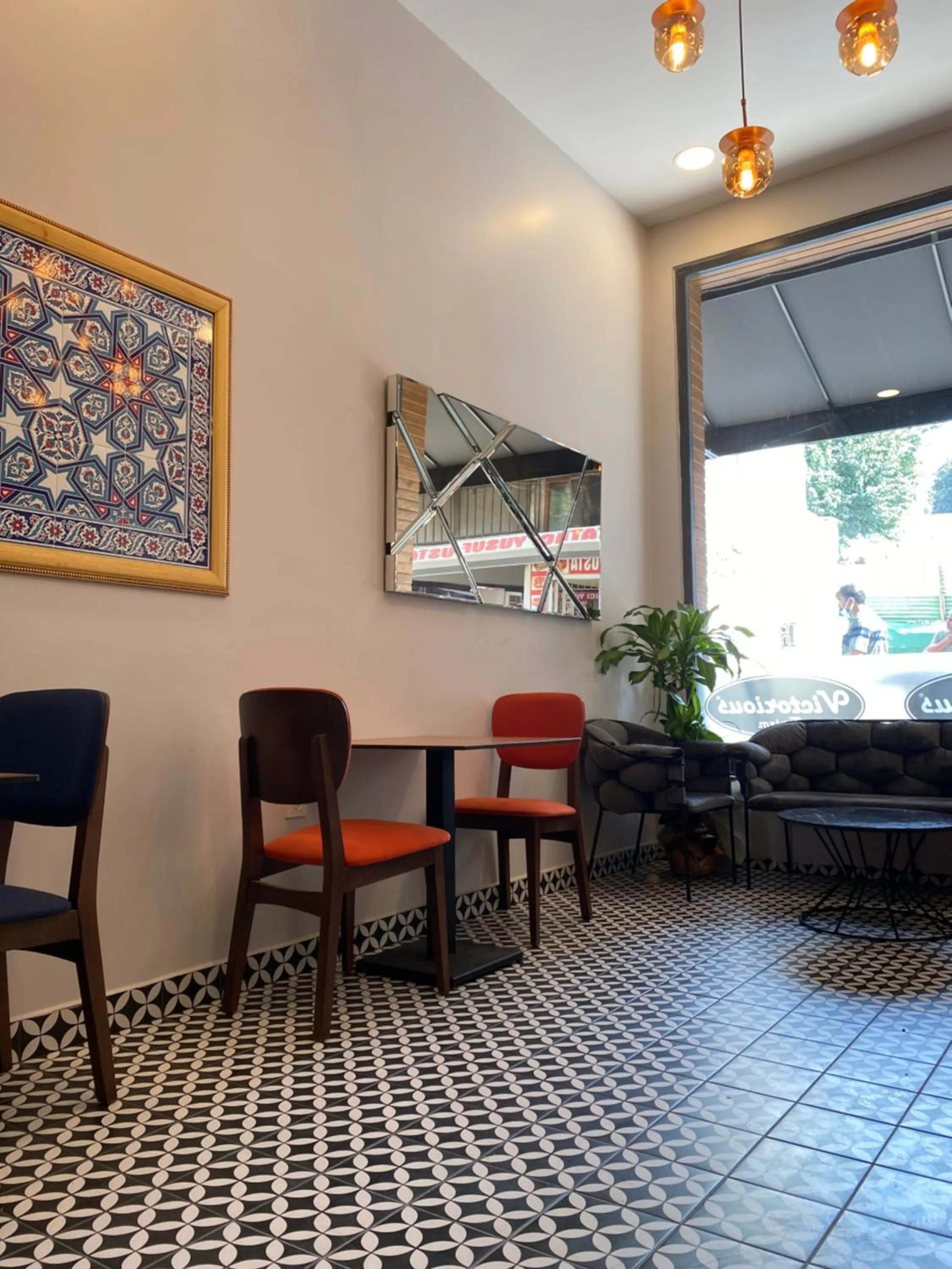 Lobby or reception in Victorious Hotel