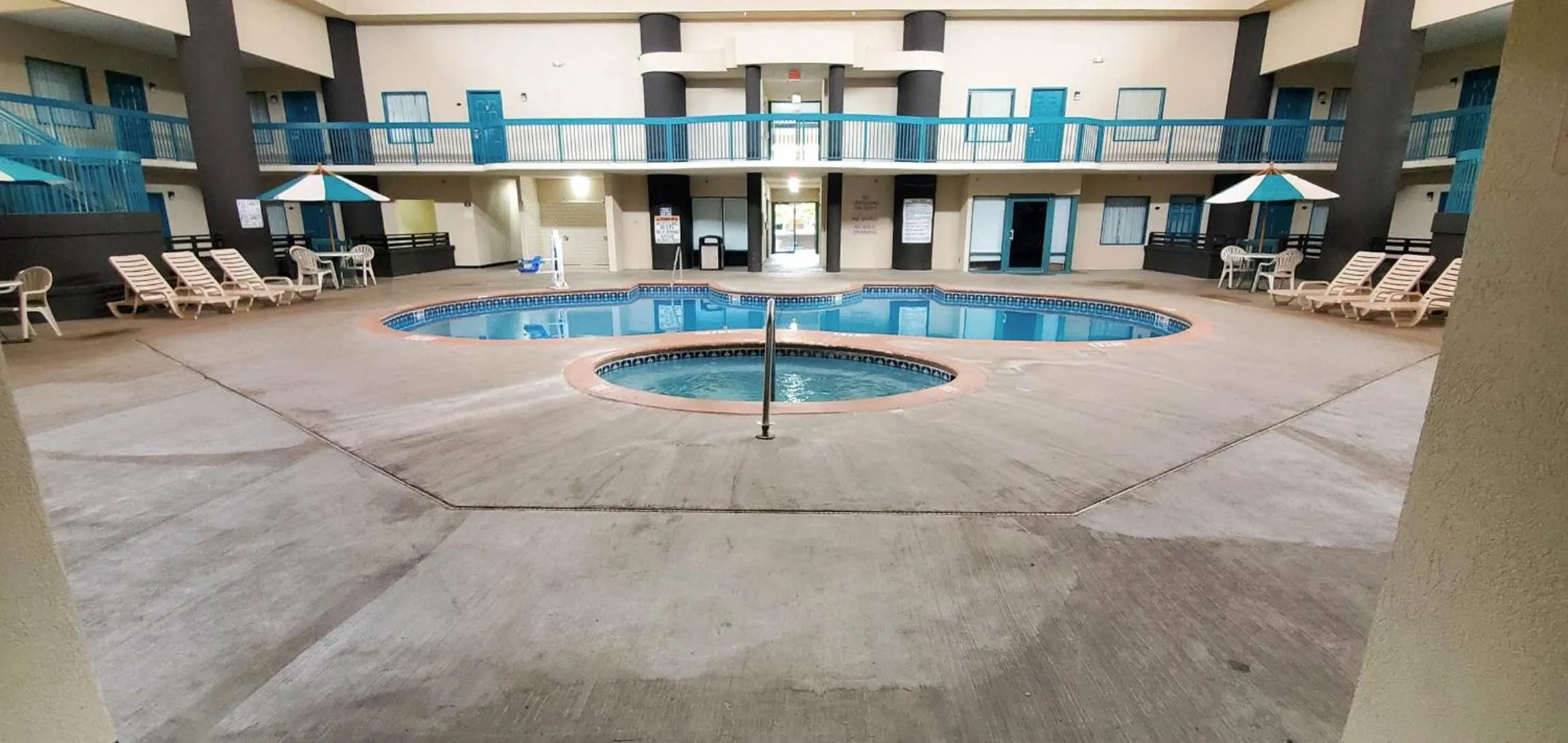 Swimming pool in Studio 6 Savannah, GA- Gateway & I-95