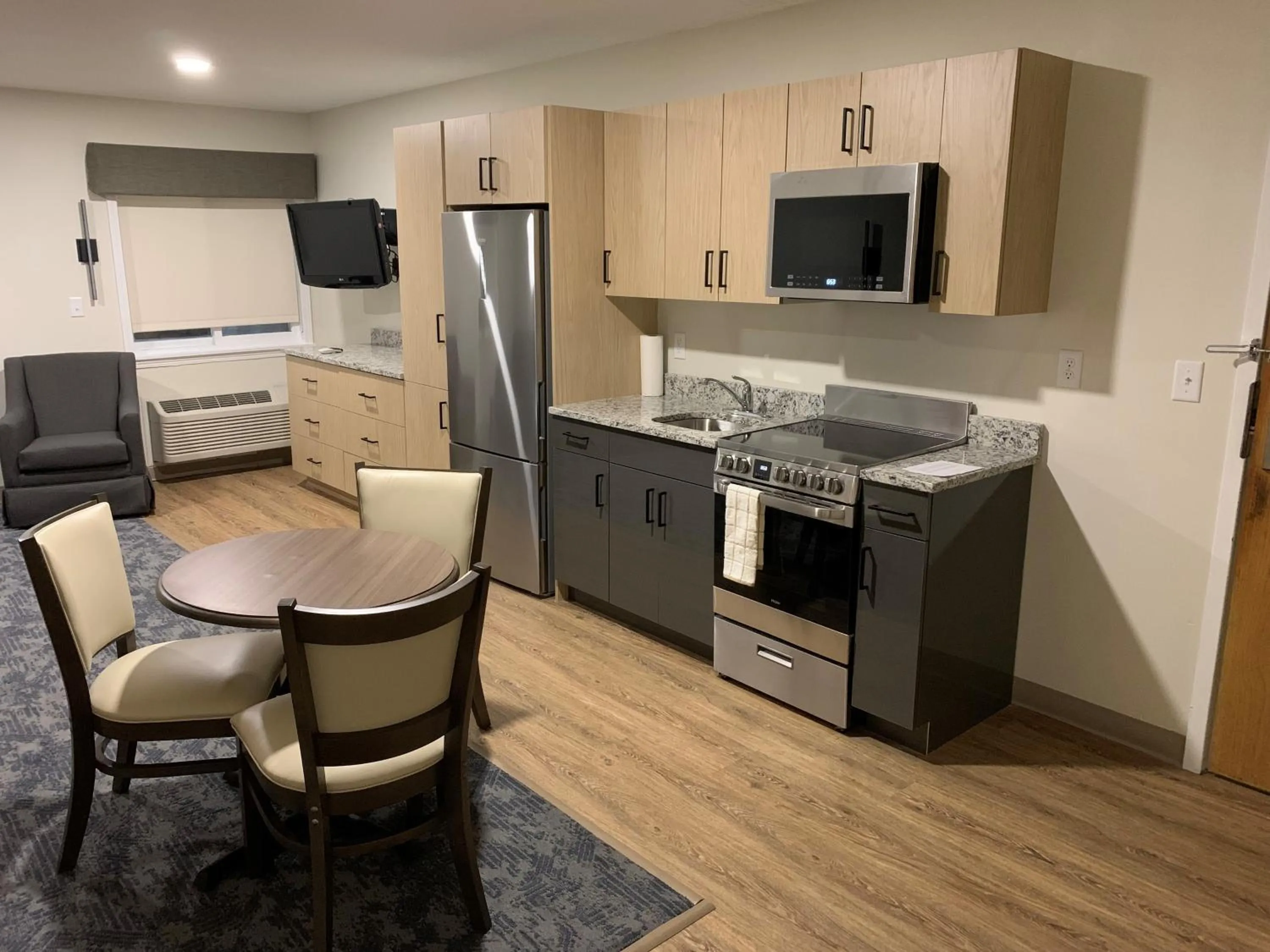 TV and multimedia in Residences at Solomon Pond