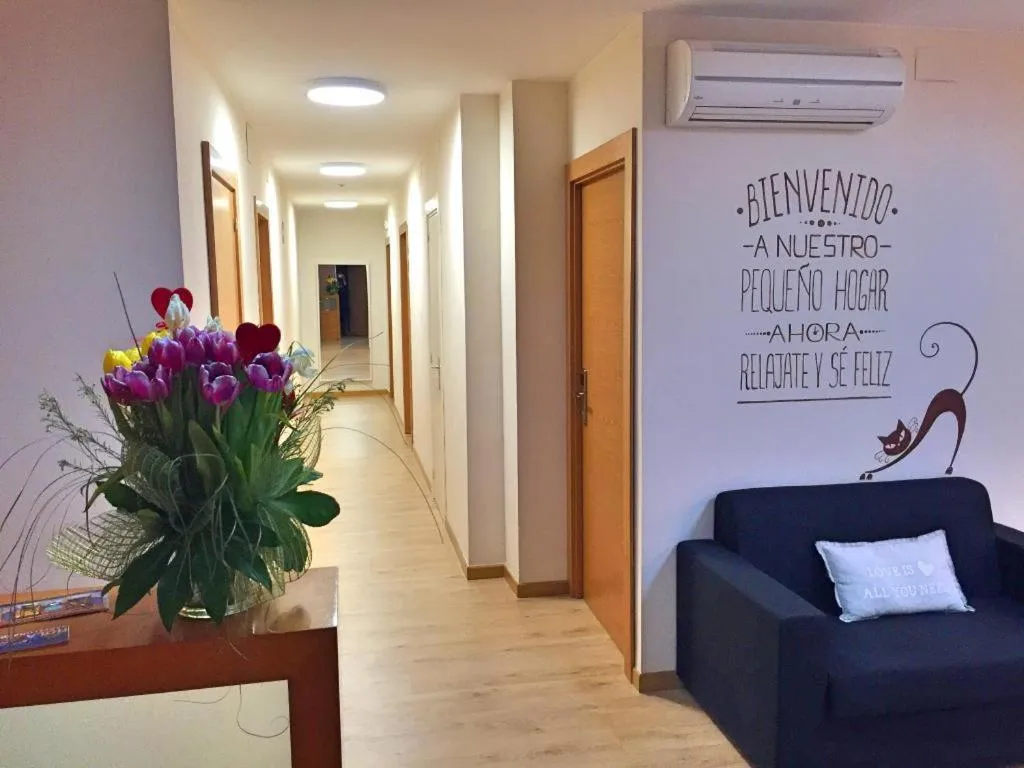 Lobby or reception in Guest House Barcelona Bruc