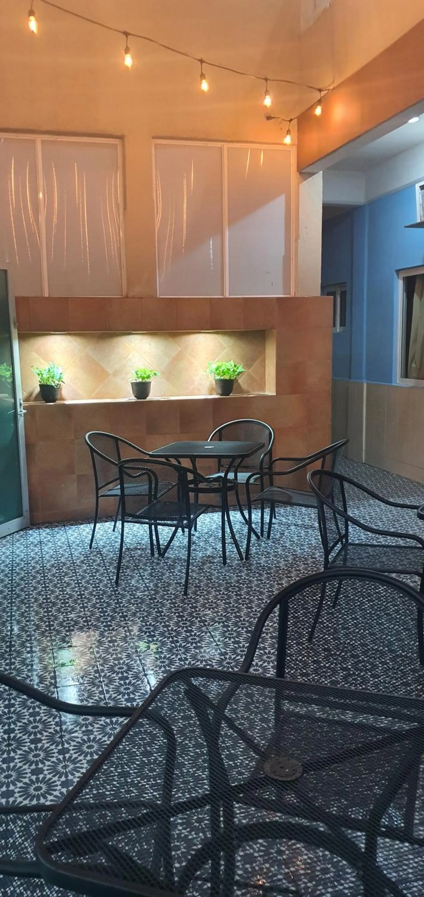 Balcony/Terrace in Hotel Dorado a una calle de Playa Regatas y el Malecon