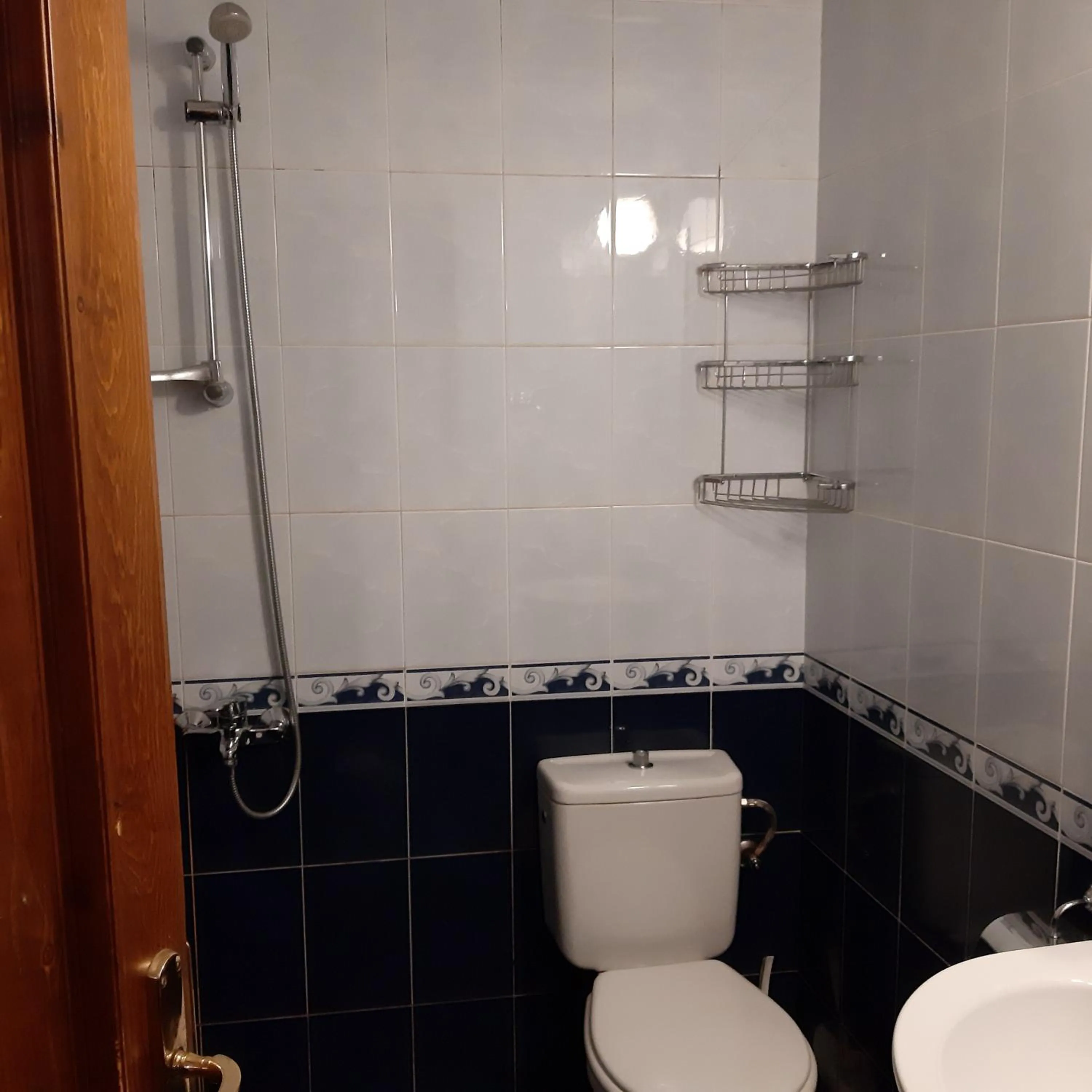 Bathroom in Hadji Georgi Hotel