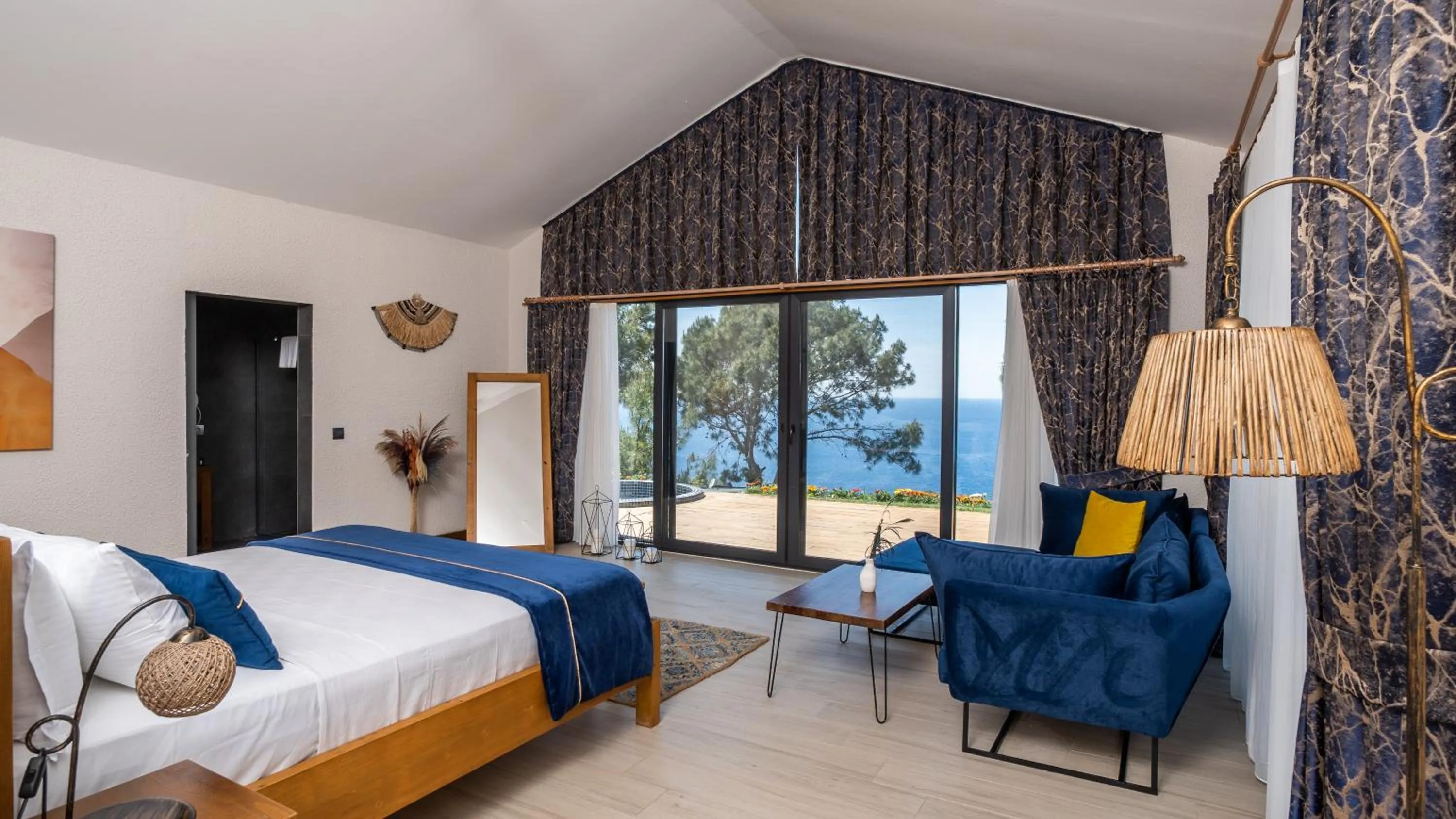 Bed in Vista Del Amor Faralya