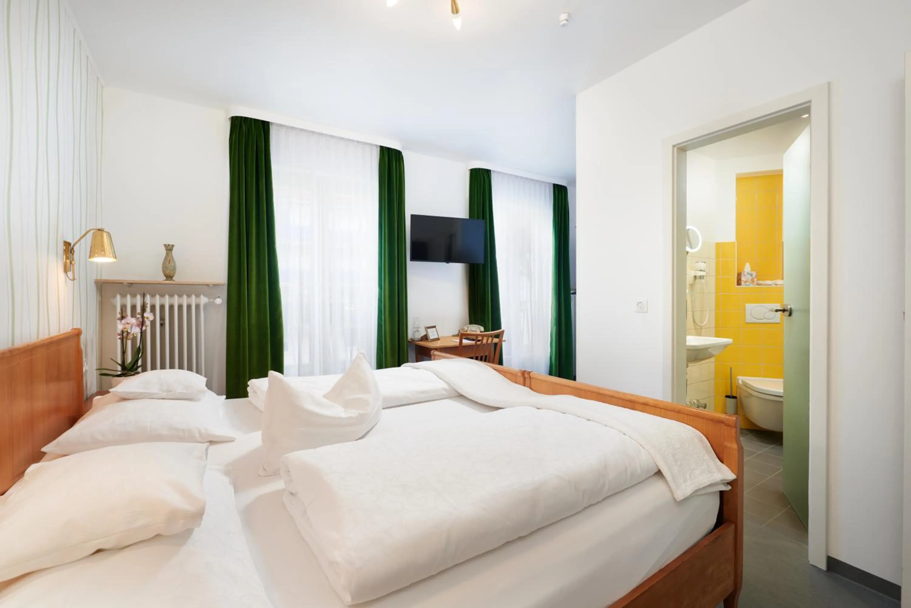 Bed in Design-Boutique Hotel Vosteen