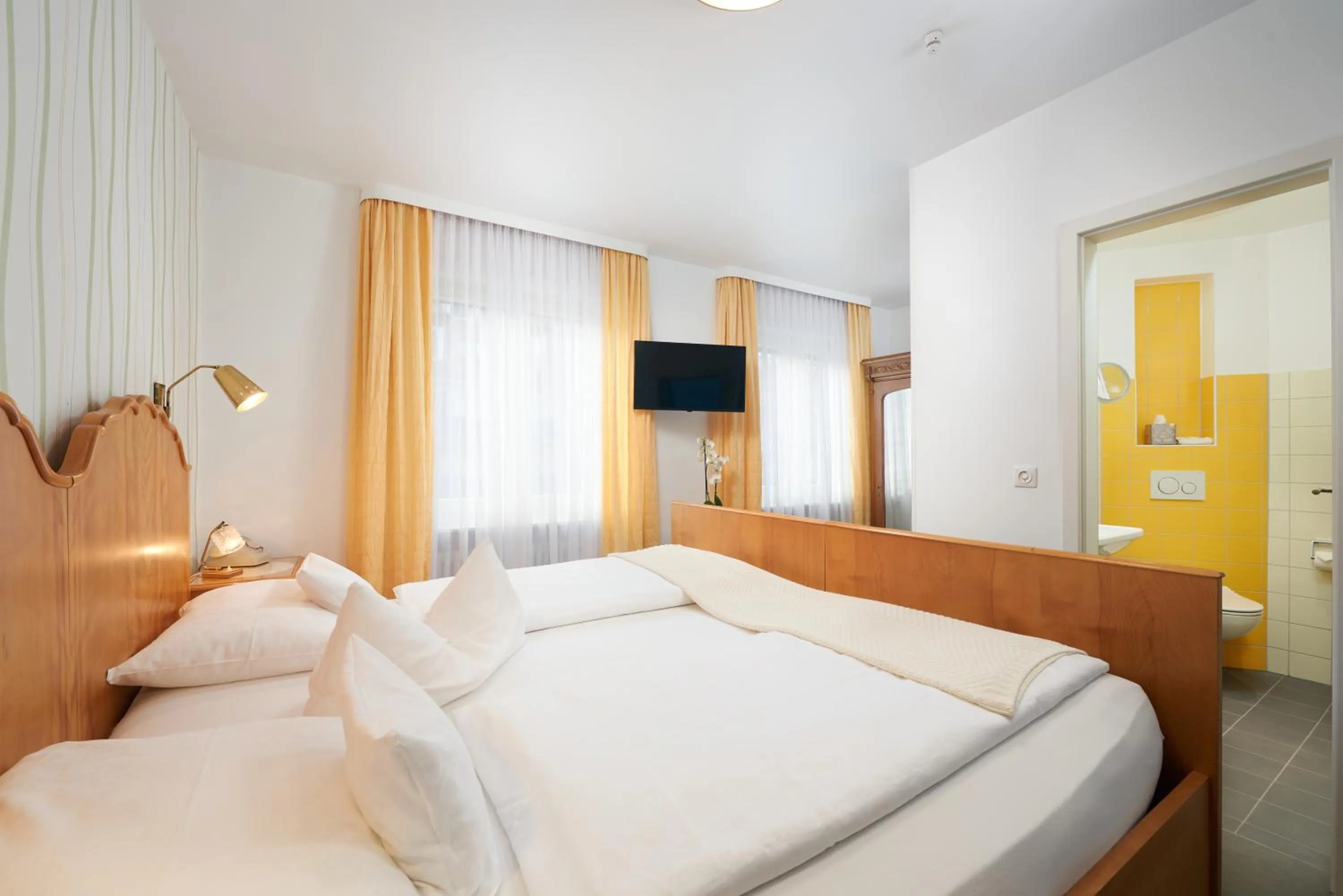 Bed in Design-Boutique Hotel Vosteen