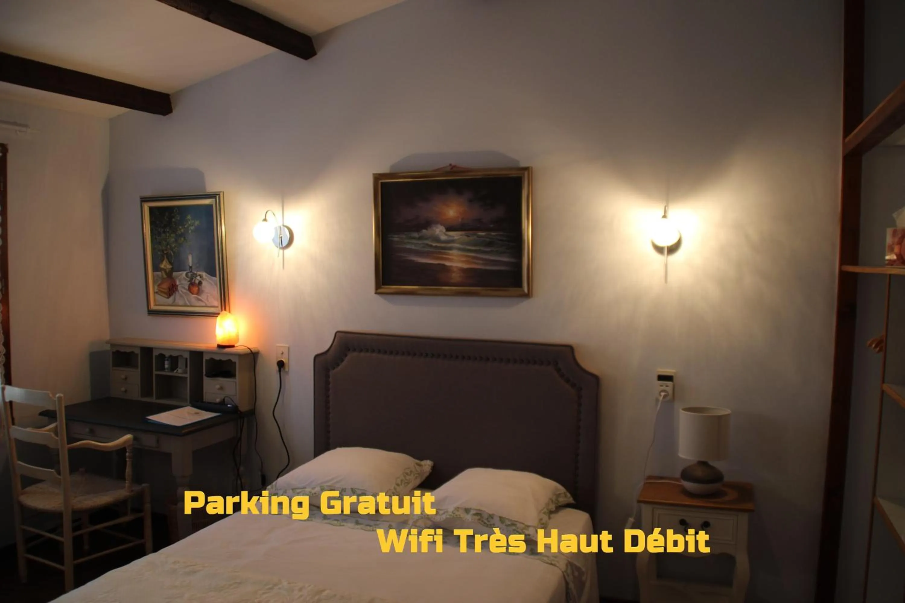 Bedroom, Bed in Chambres d'hôtes Elisa & Etienne