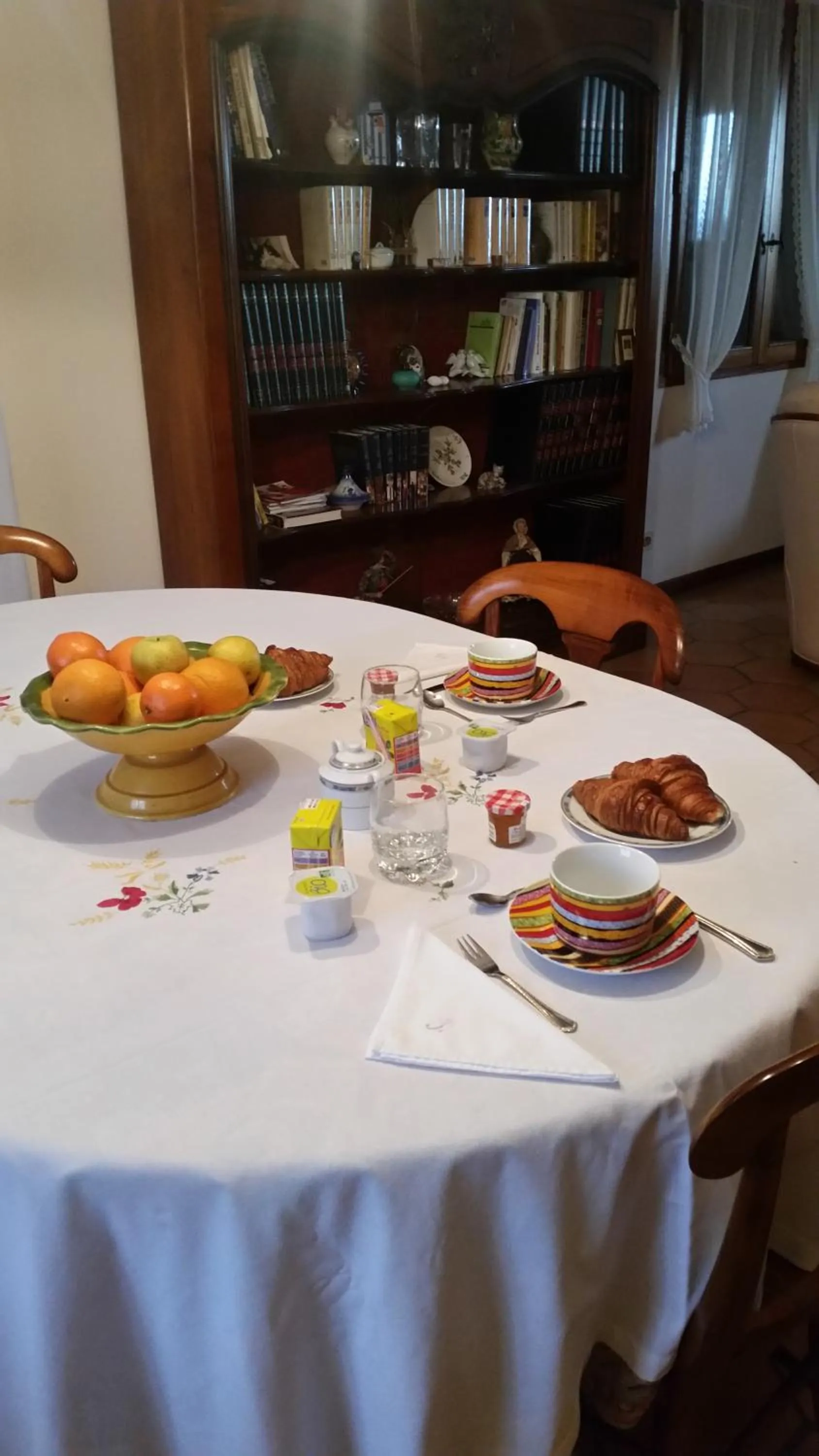 Breakfast in Chambres d'hôtes Elisa & Etienne