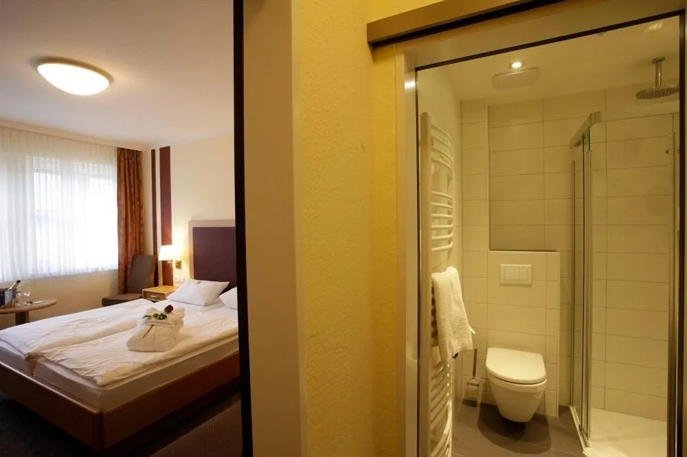 Day, Bed in Landhotel Hermannshöhe