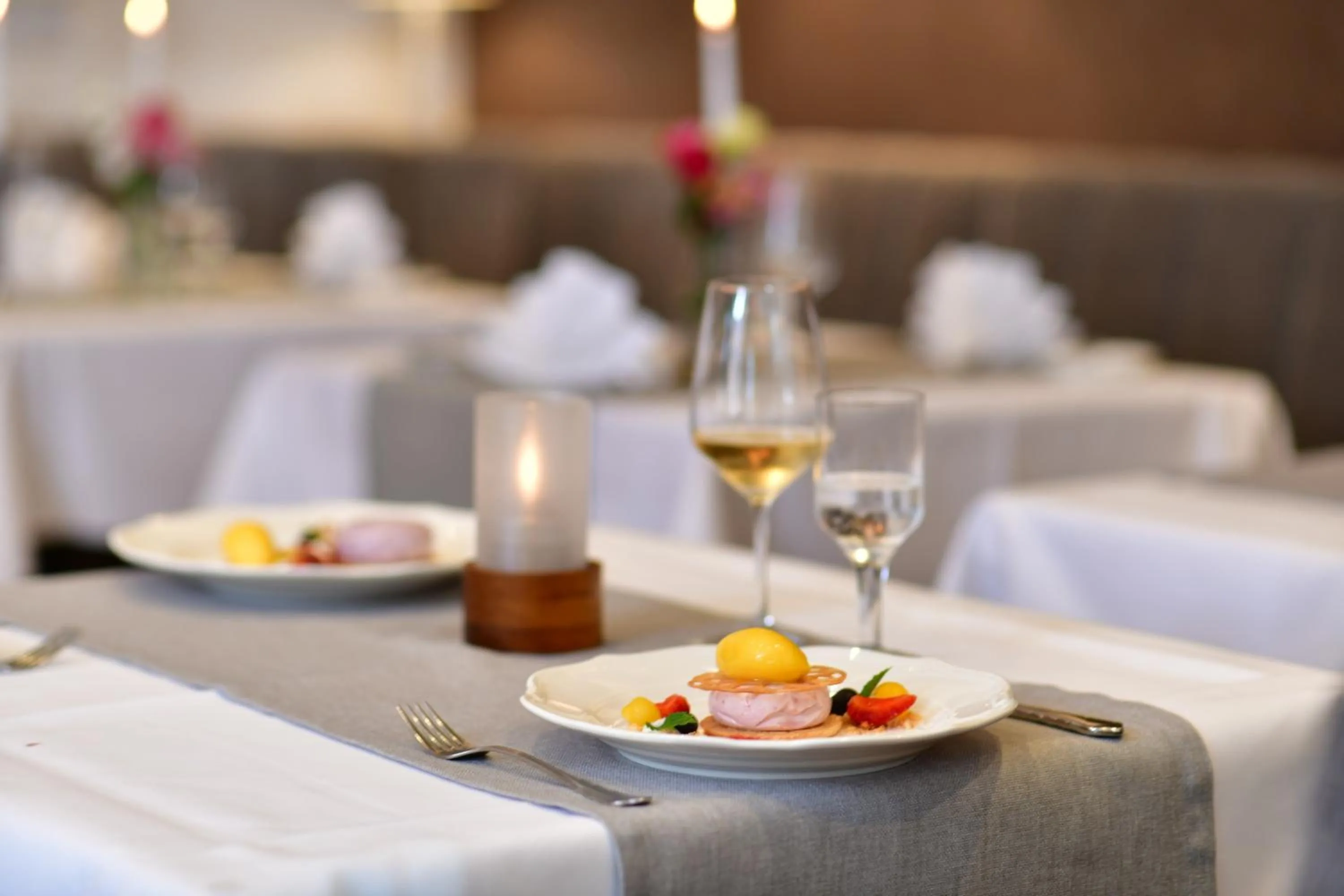 Restaurant/places to eat in Landhotel Hermannshöhe