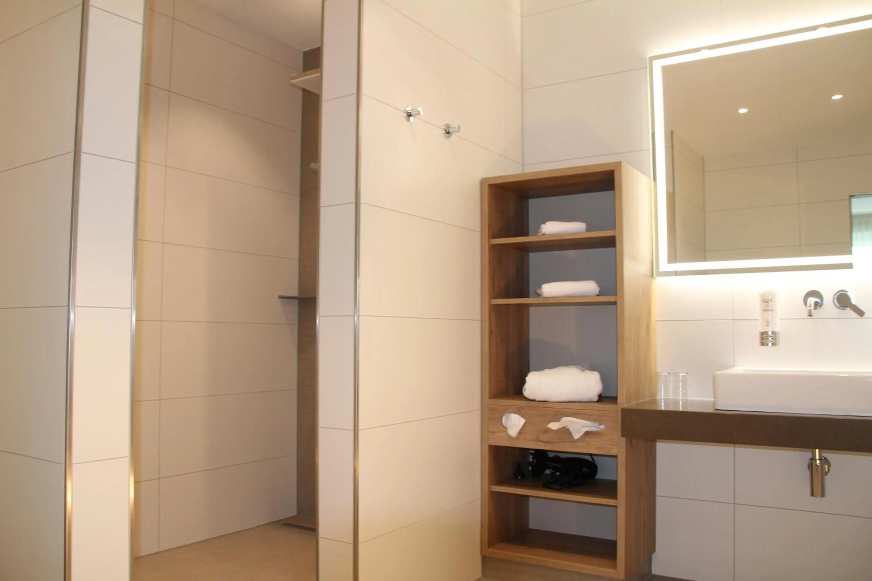 Bathroom in Landhotel Hermannshöhe