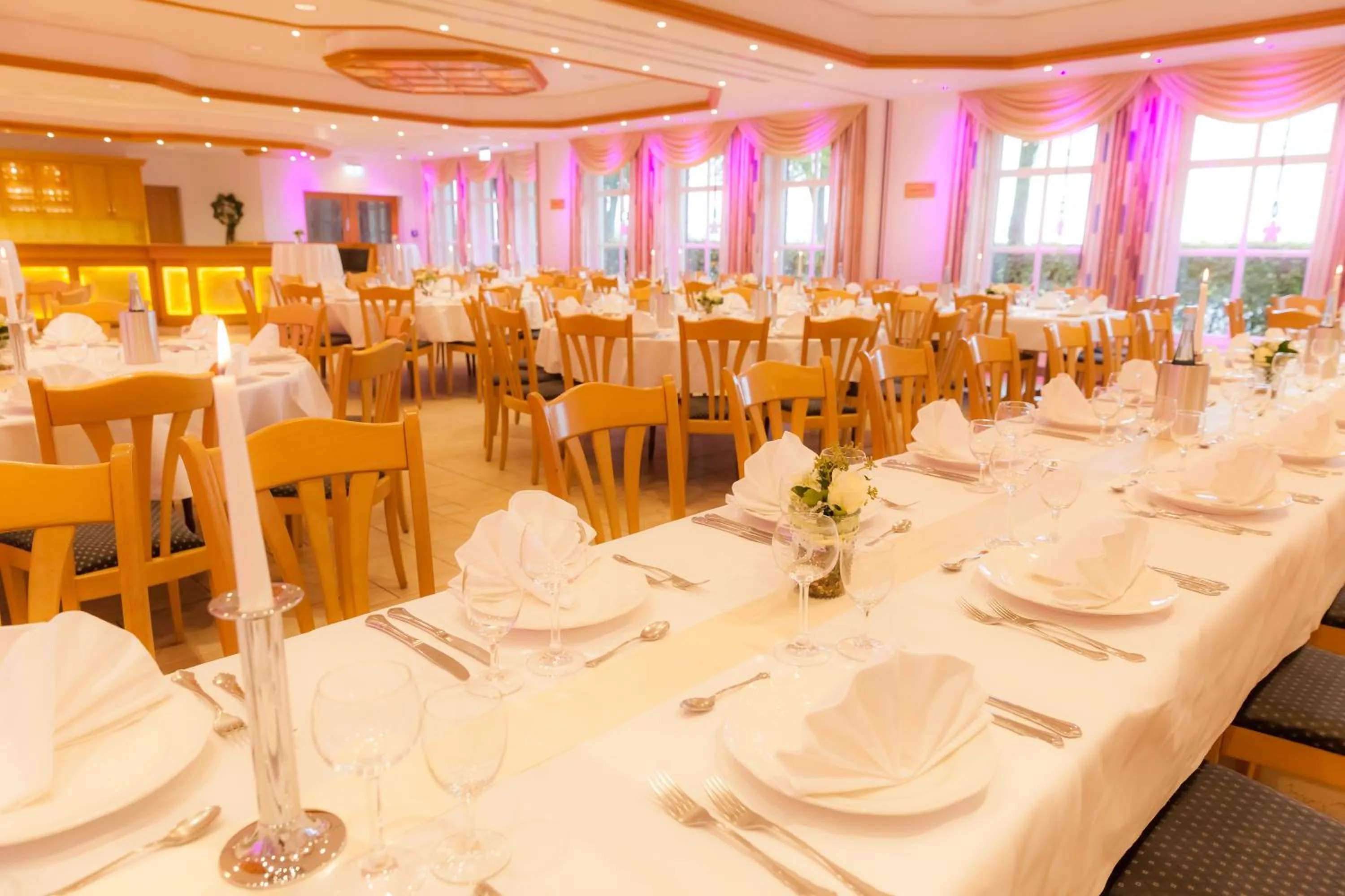 wedding in Landhotel Hermannshöhe