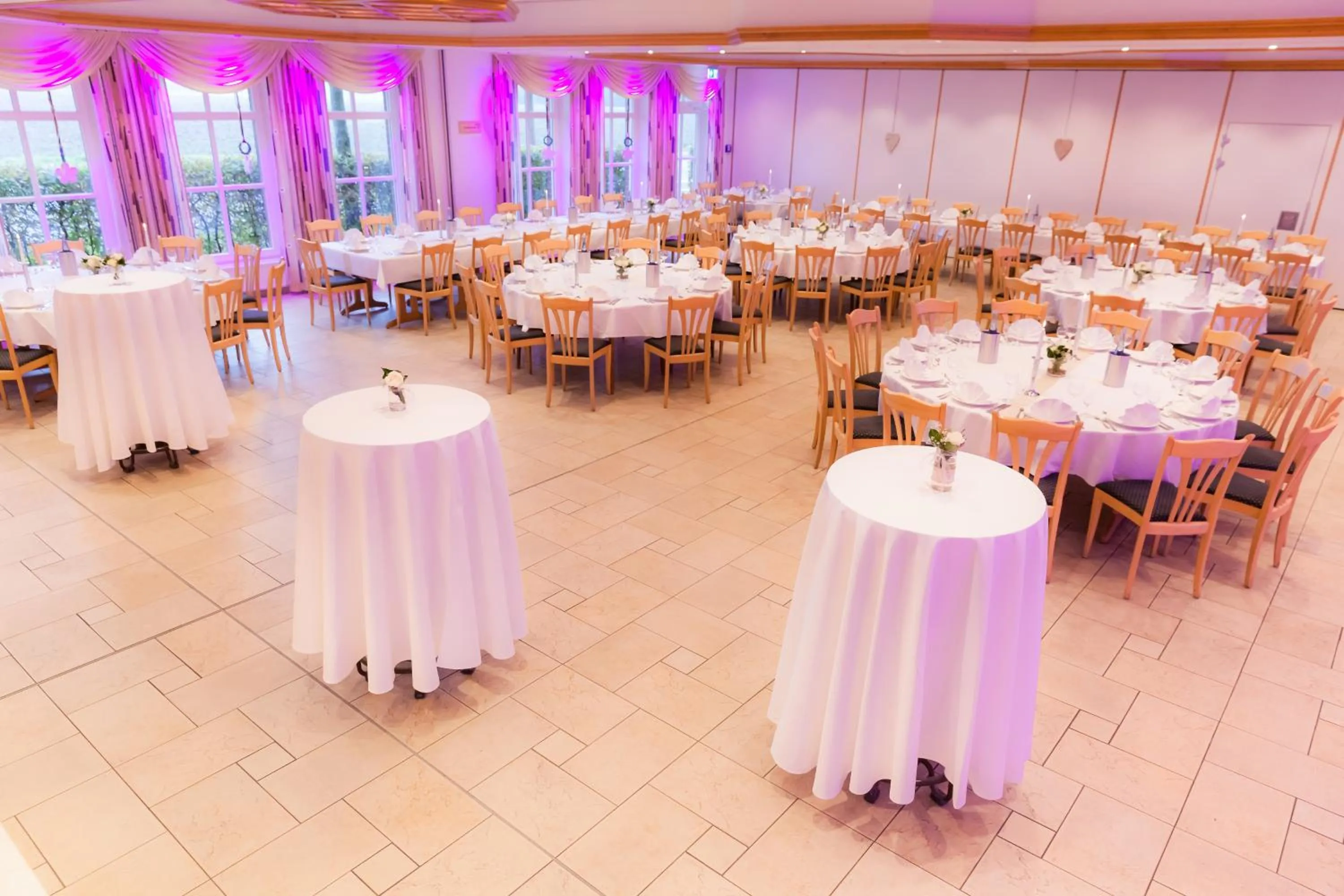 wedding in Landhotel Hermannshöhe