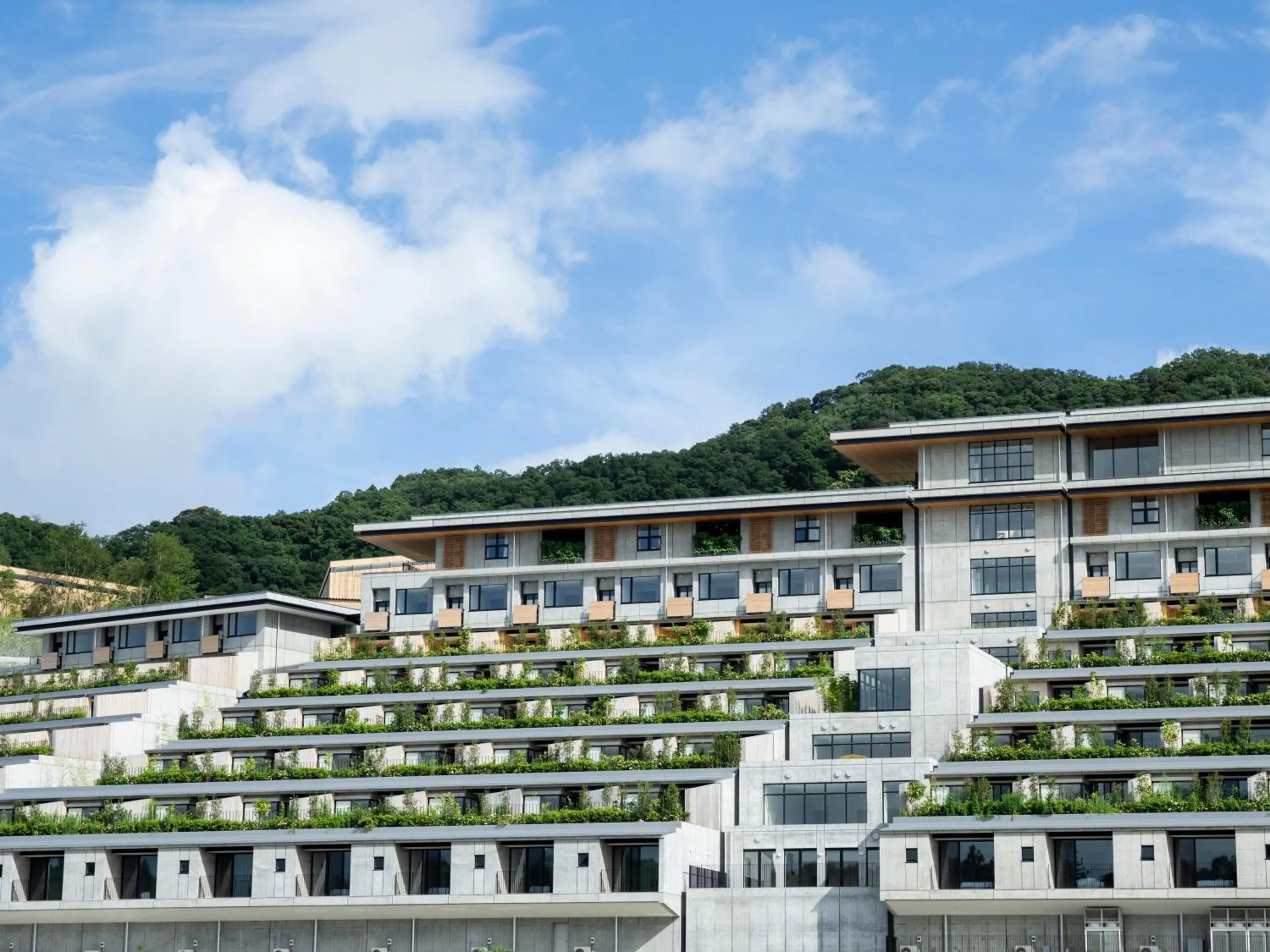 Property building in Hotel Vison