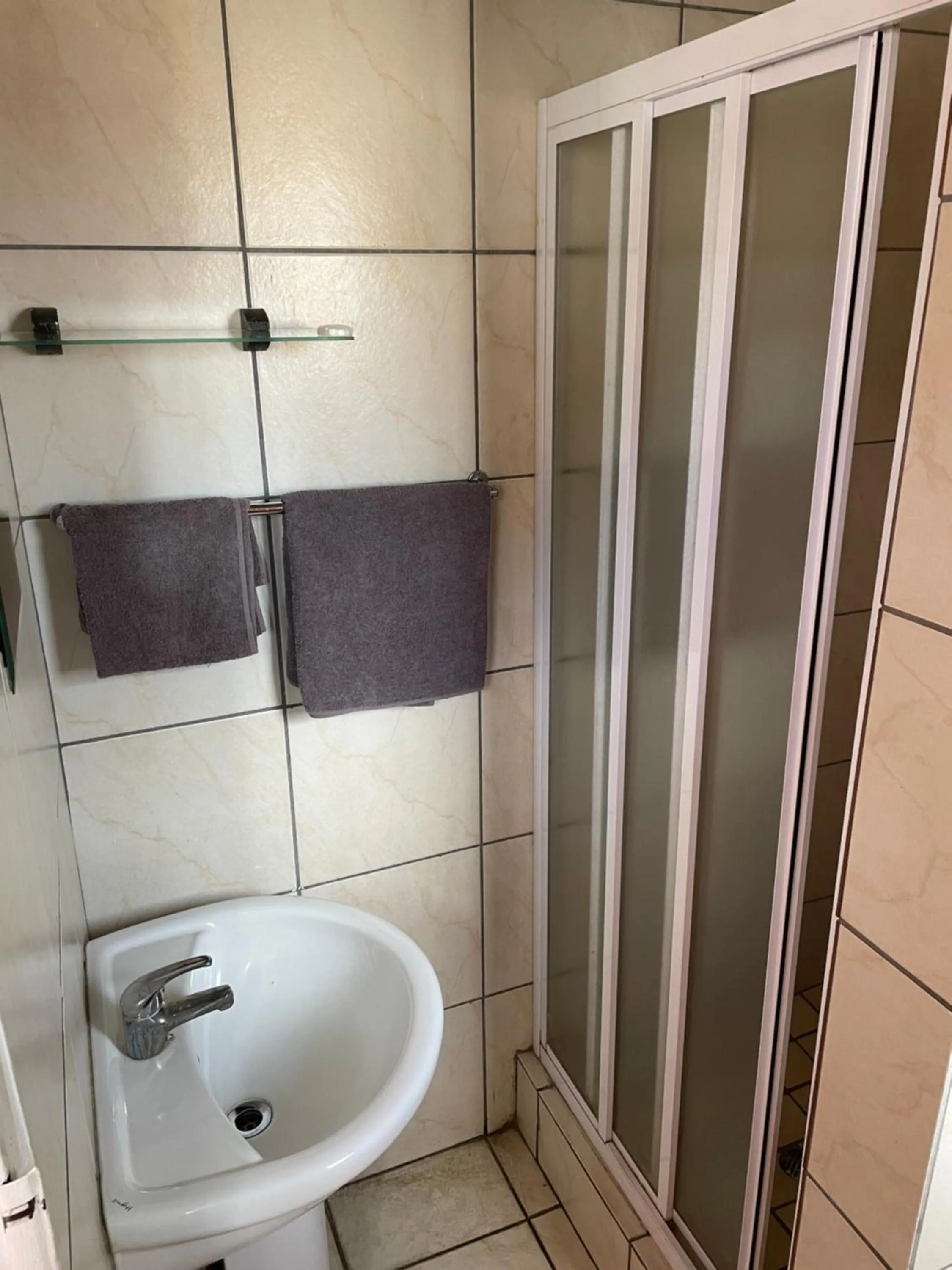 Shower in La Fiance Village