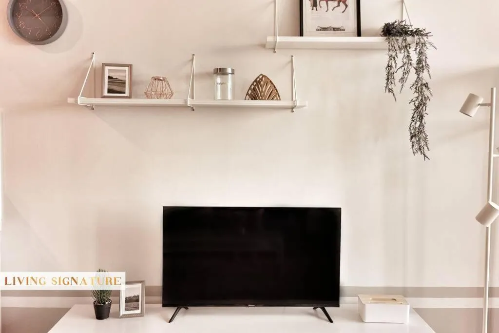 Ceylonz Suites by Living Signature