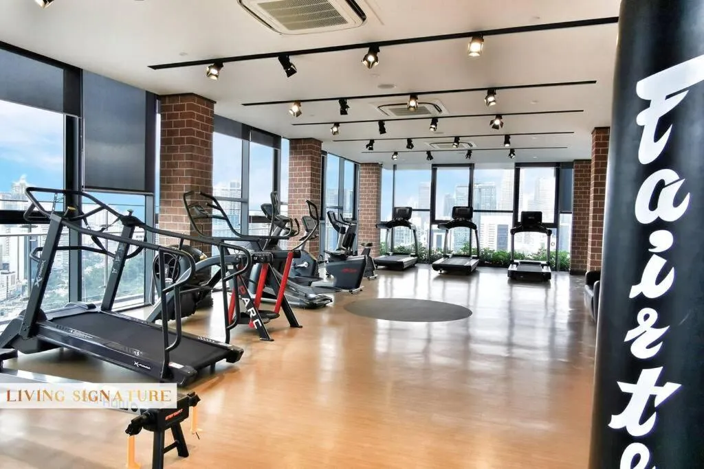 Ceylonz Suites by Living Signature