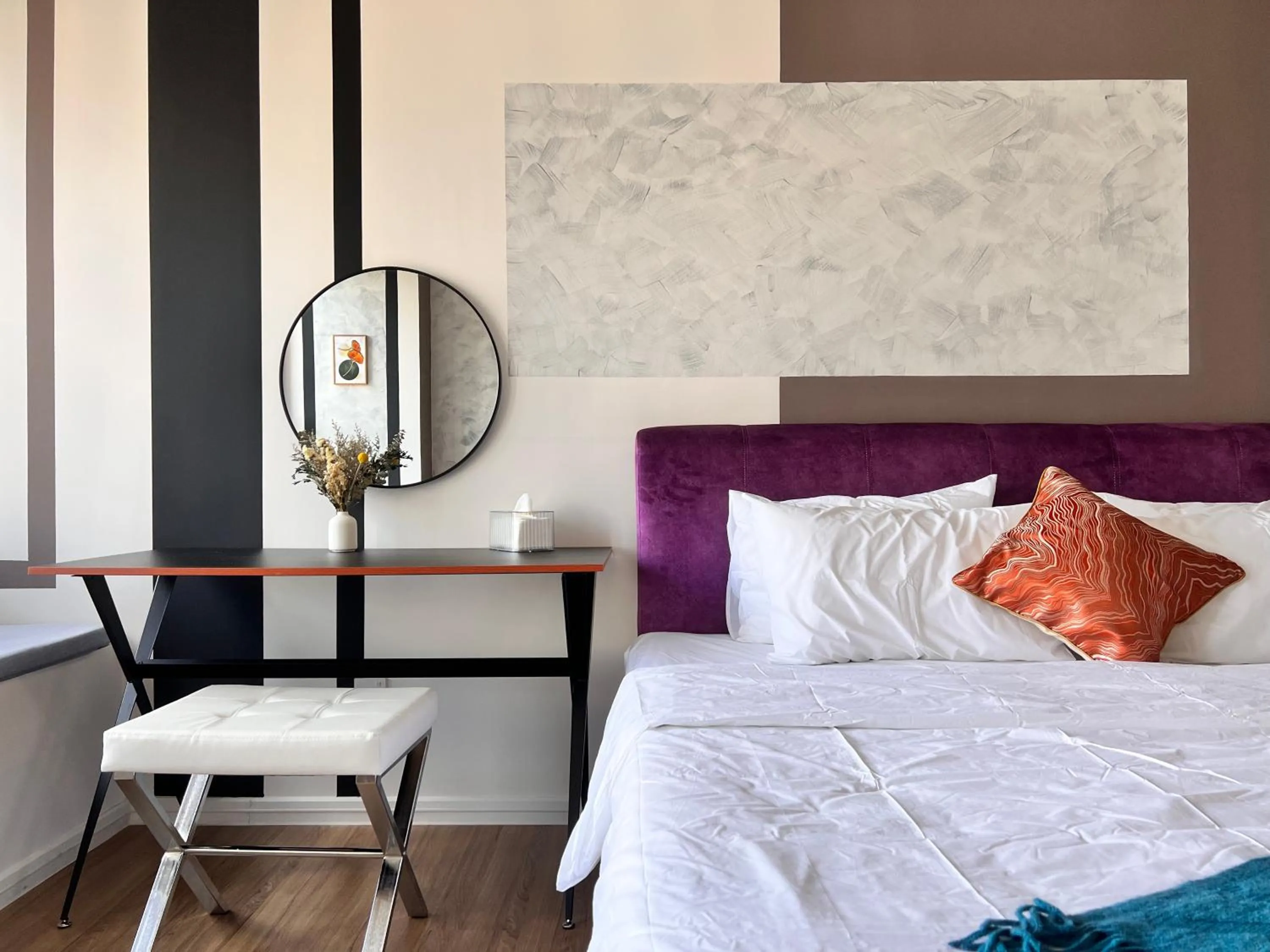 Bed in Ceylonz Suites by Living Signature