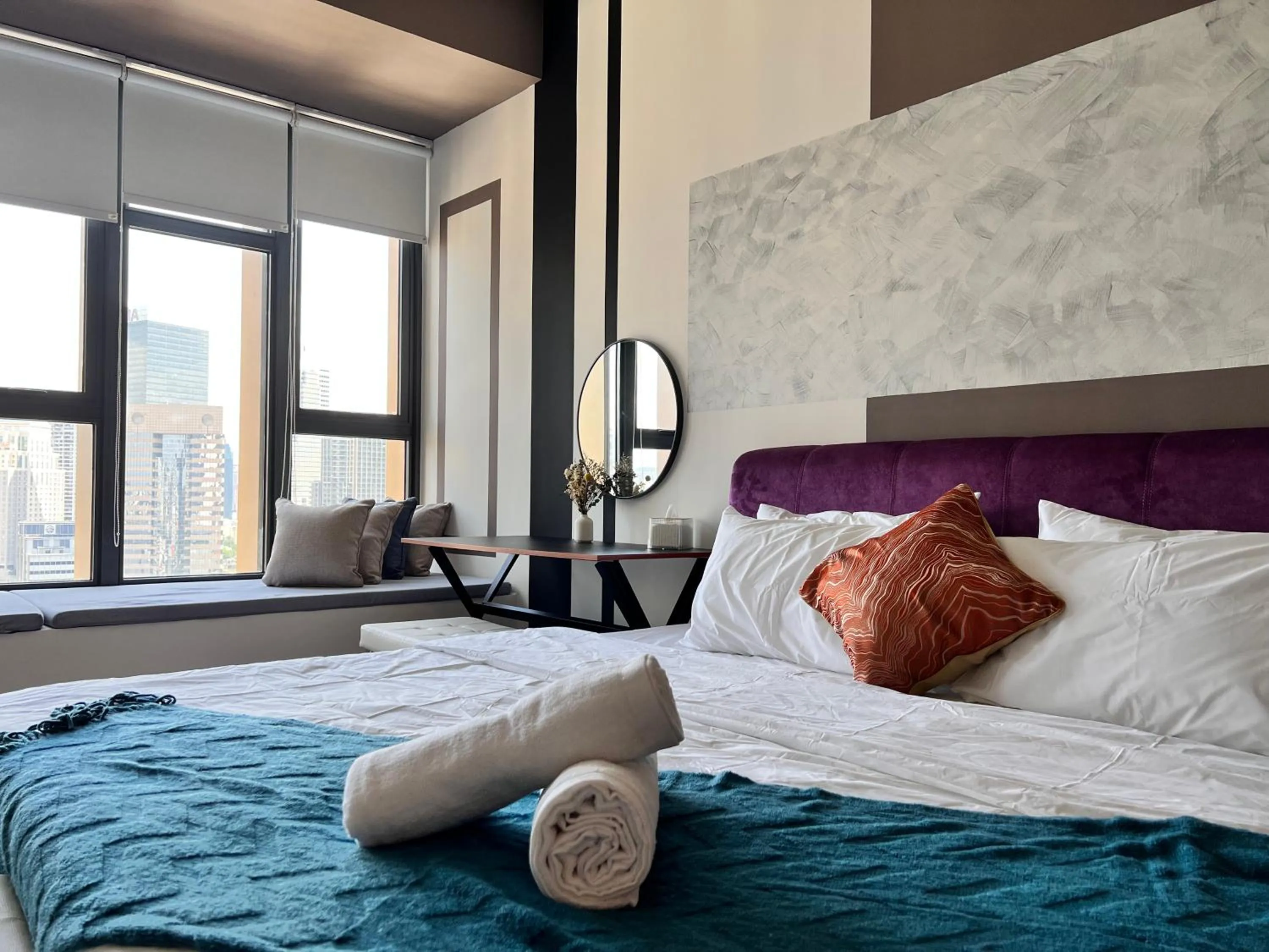 Bed in Ceylonz Suites by Living Signature