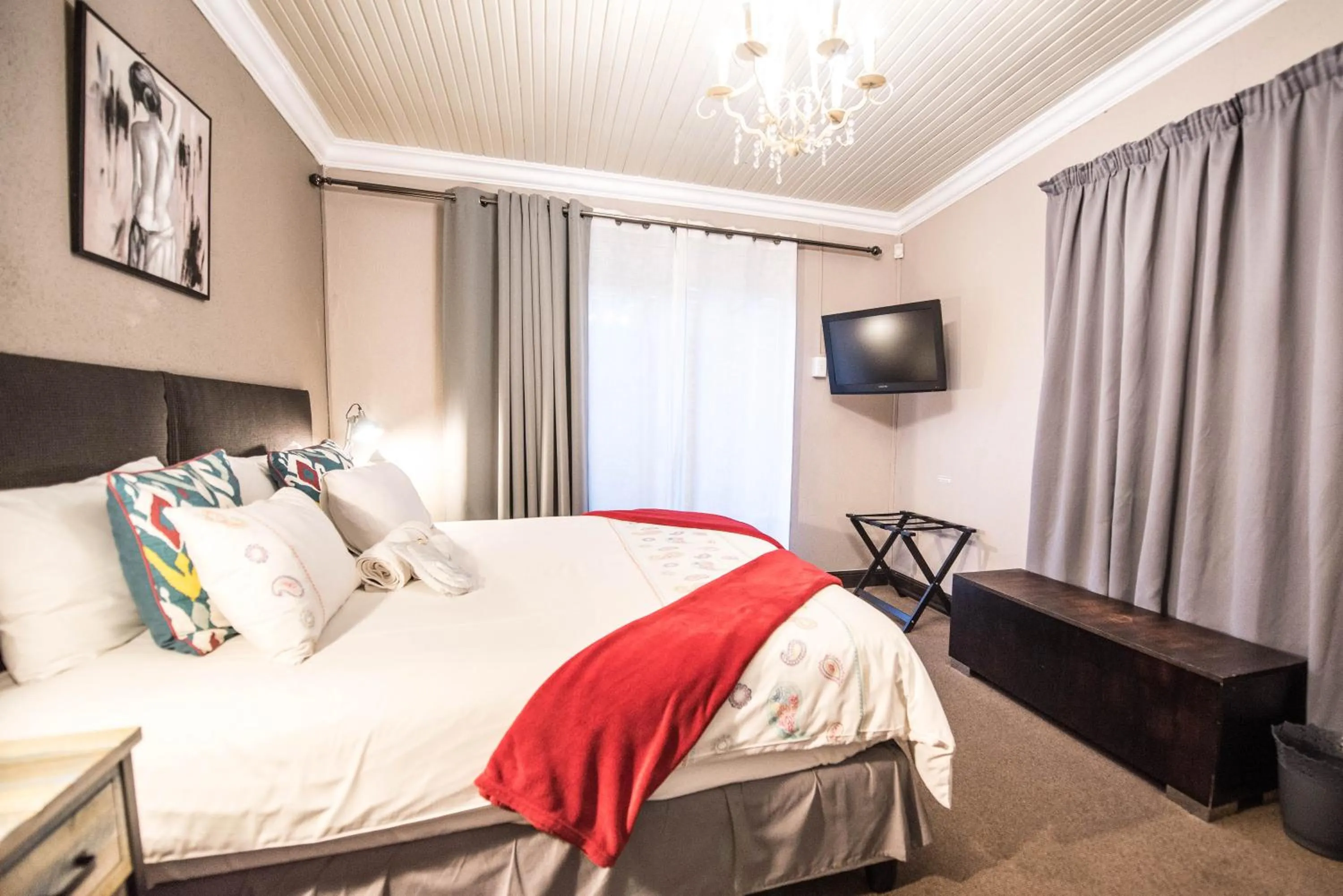 Bedroom, Bed in Cottonwood Guesthouse Oasis