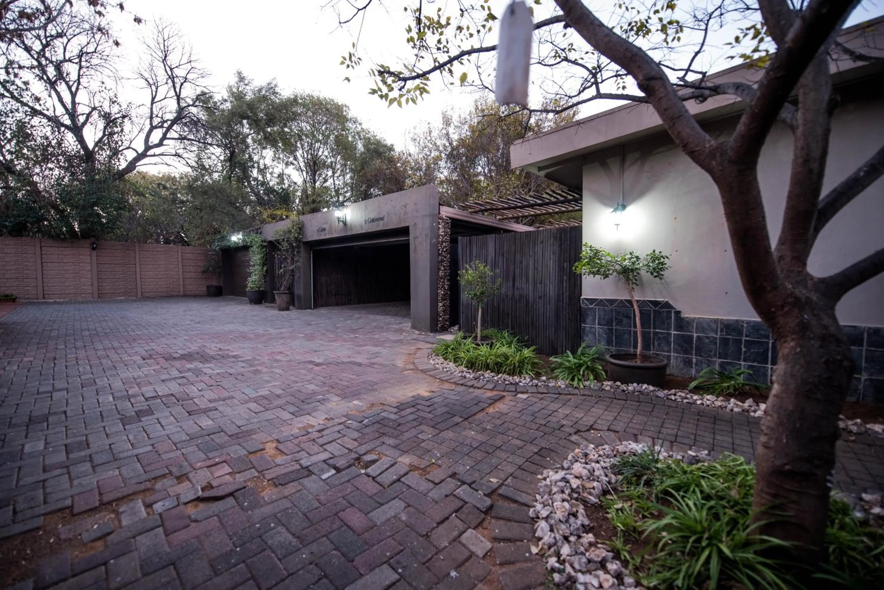 Property building in Cottonwood Guesthouse Oasis