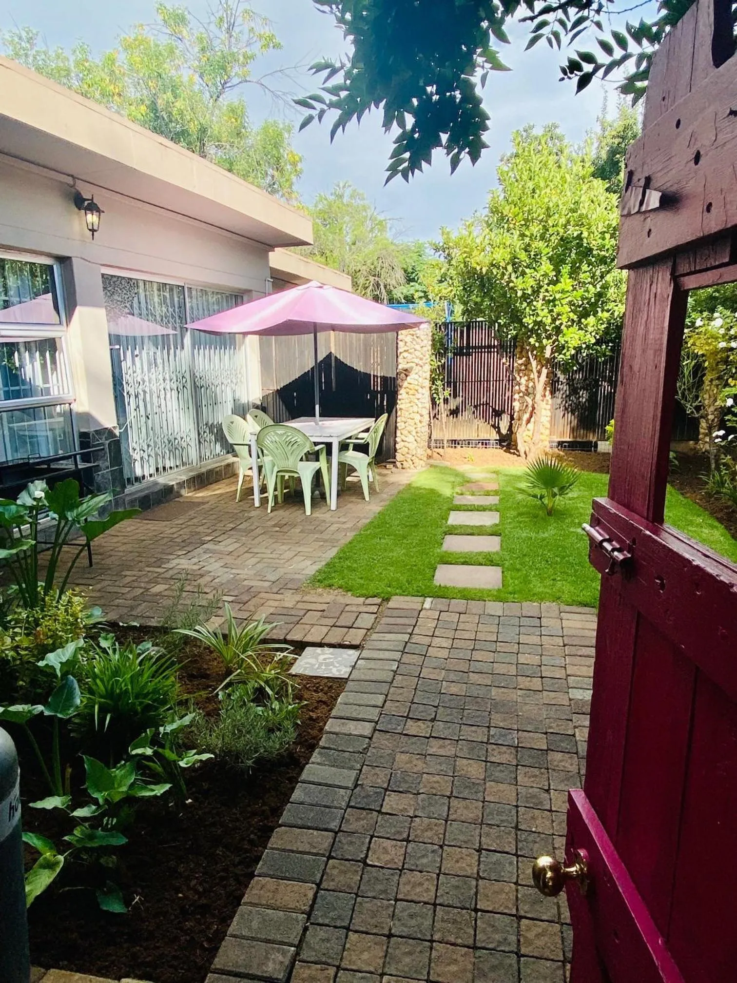 Balcony/Terrace in Cottonwood Guesthouse Oasis