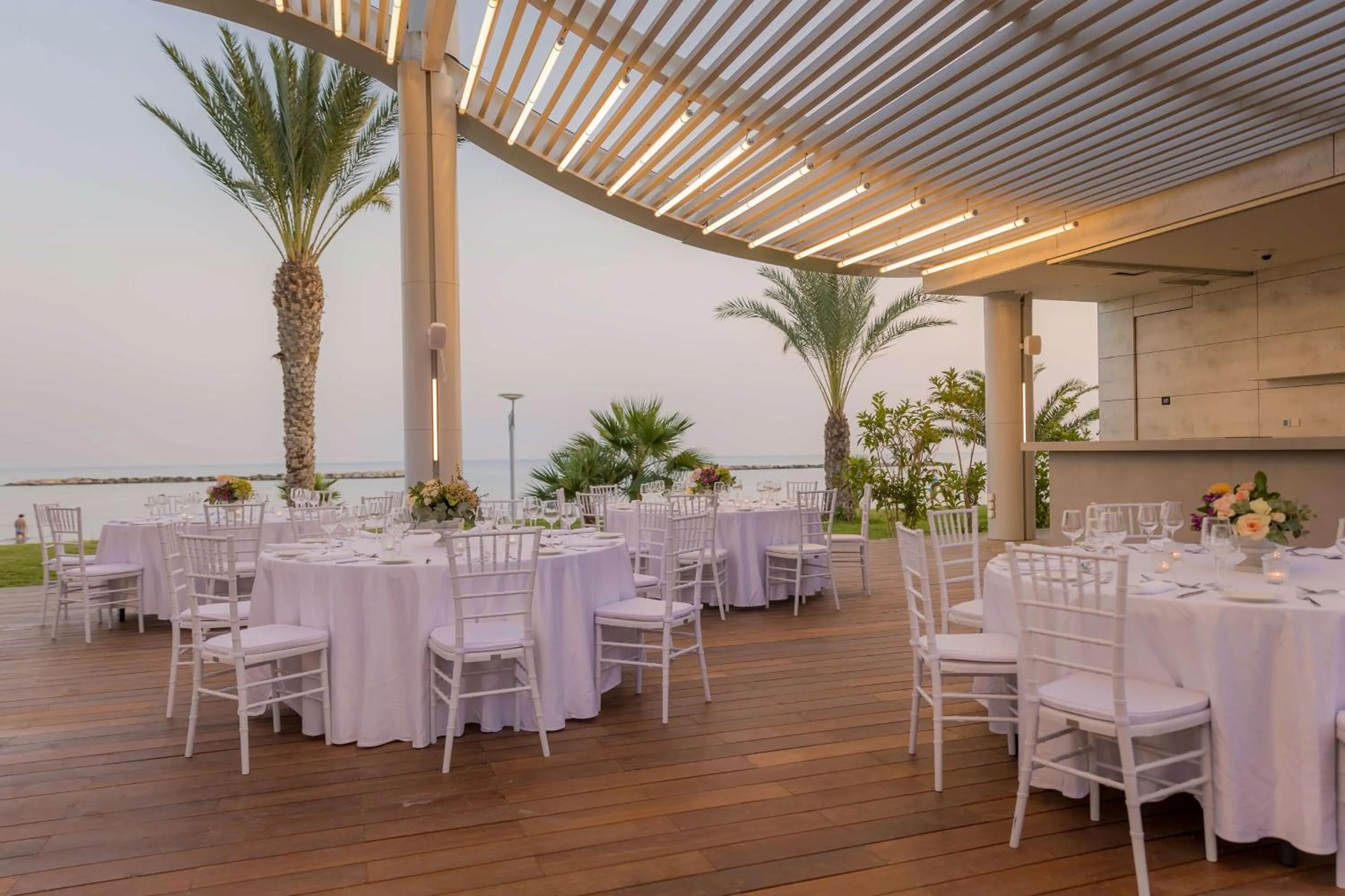 wedding in Radisson Beach Resort Larnaca