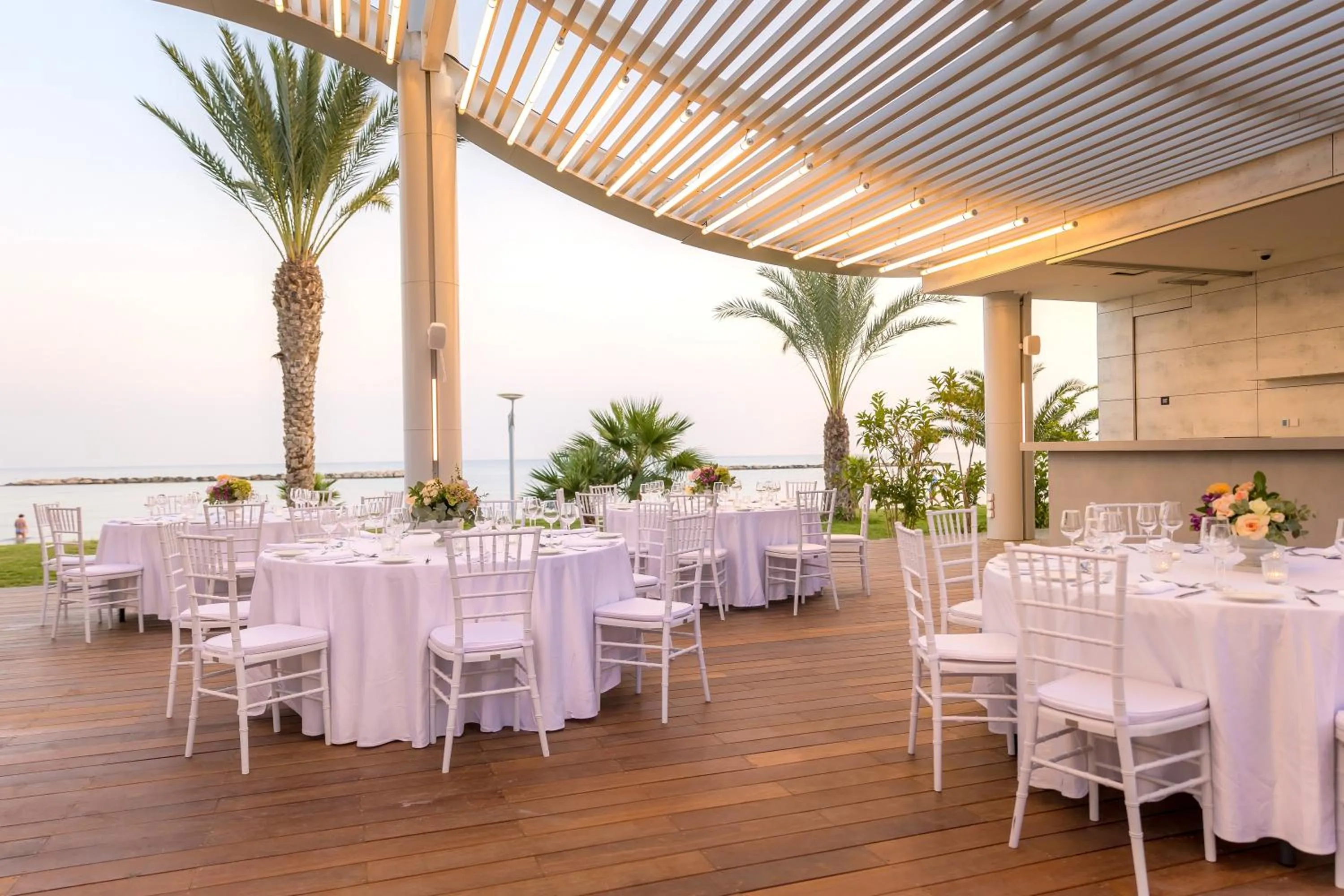 wedding in Radisson Beach Resort Larnaca
