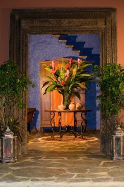 Decorative detail in Hacienda La Isla Lodge