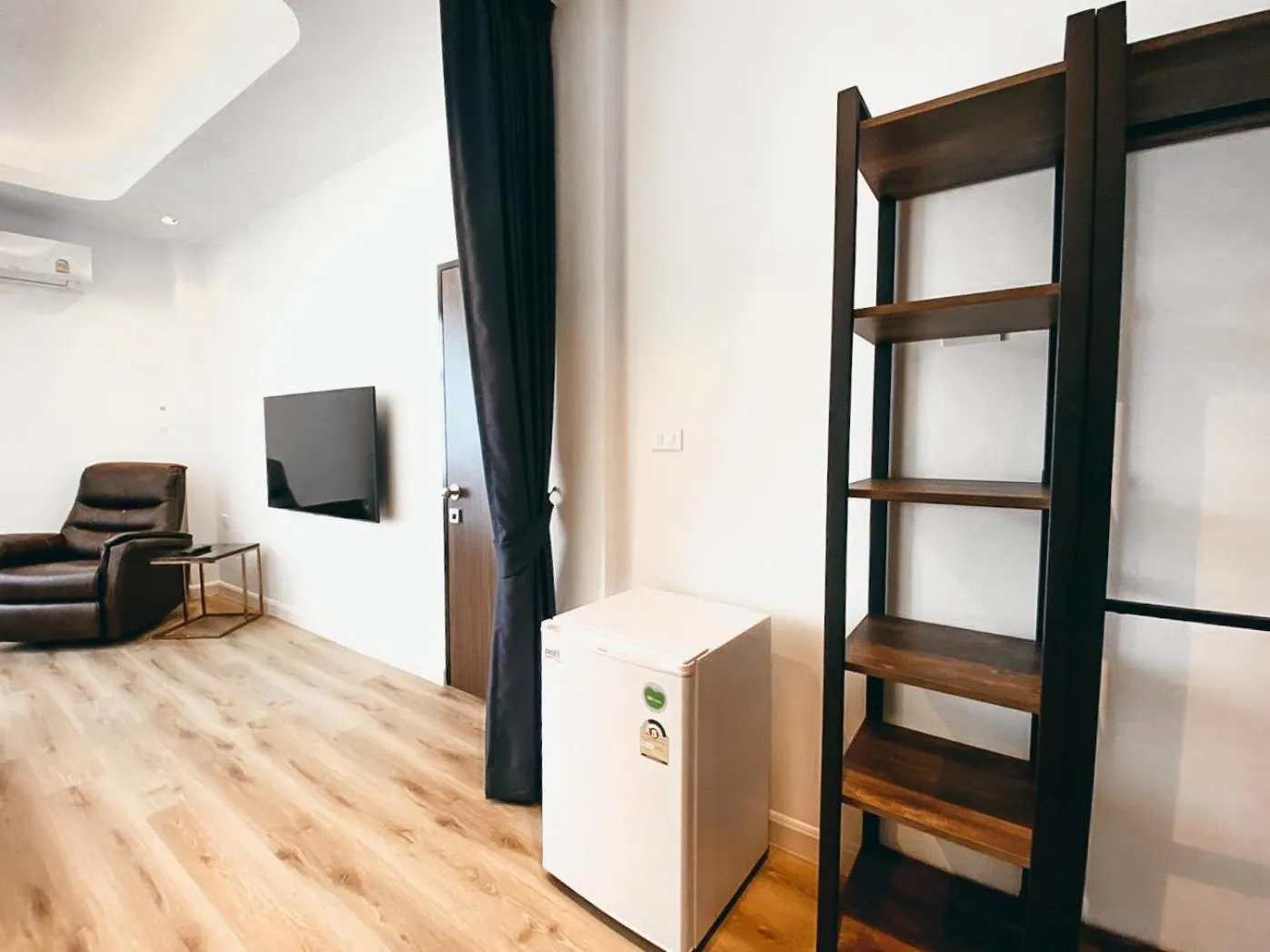 TV and multimedia in Play Poshtel & Cafe'