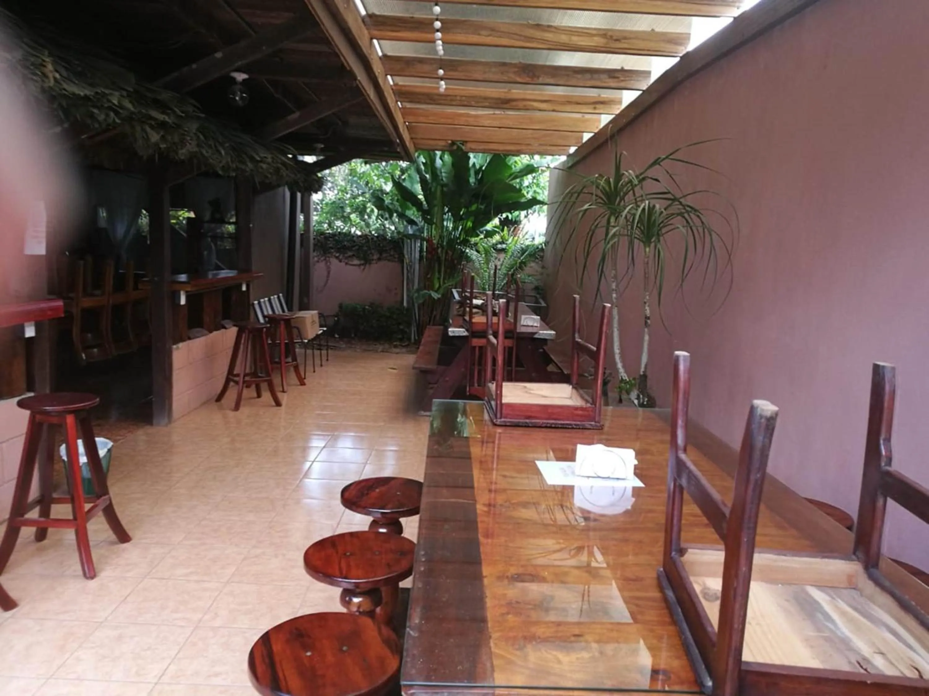 Food and drinks in Hotel La Choza Inn