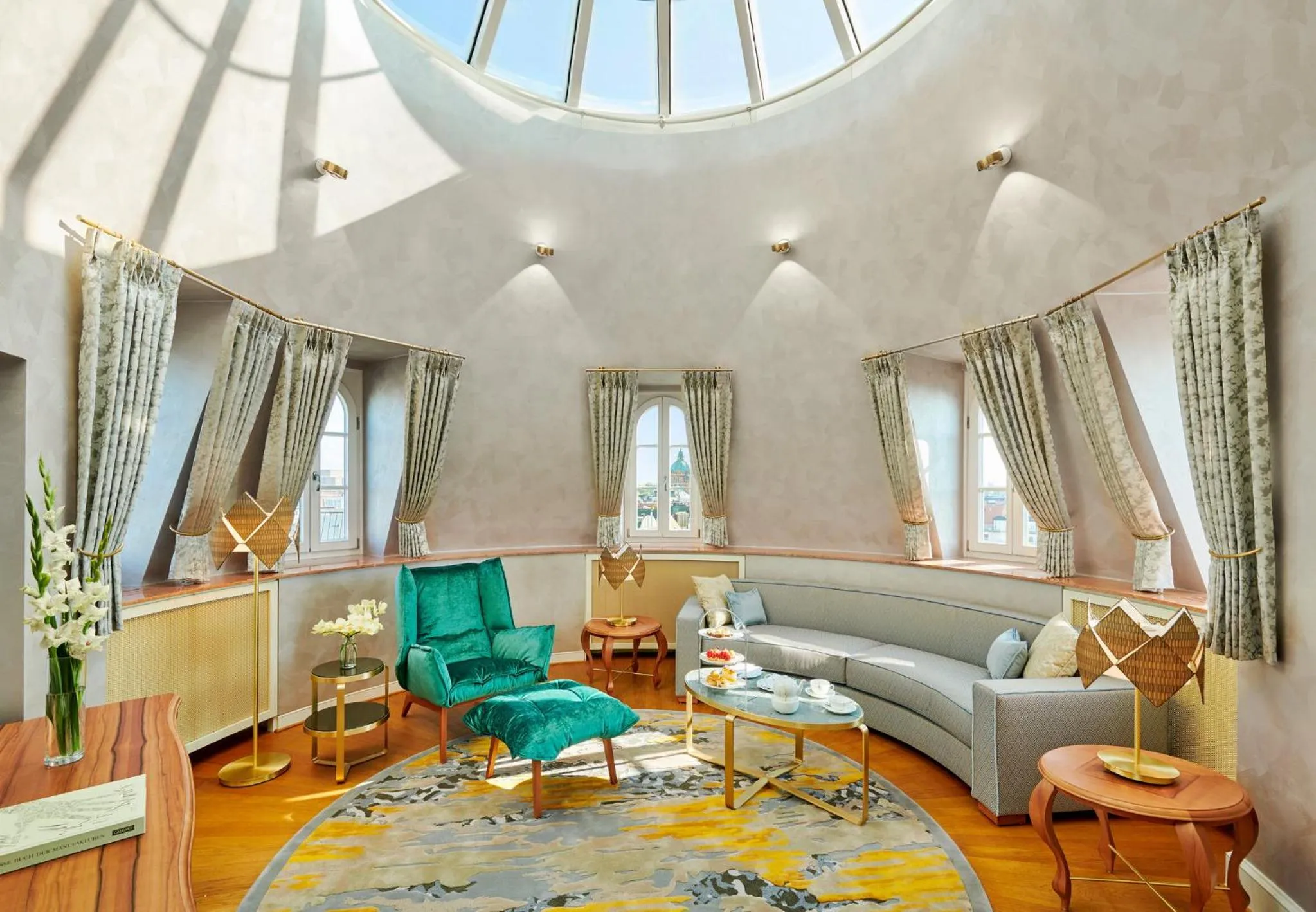 Photo of the whole room in Mandarin Oriental, Munich