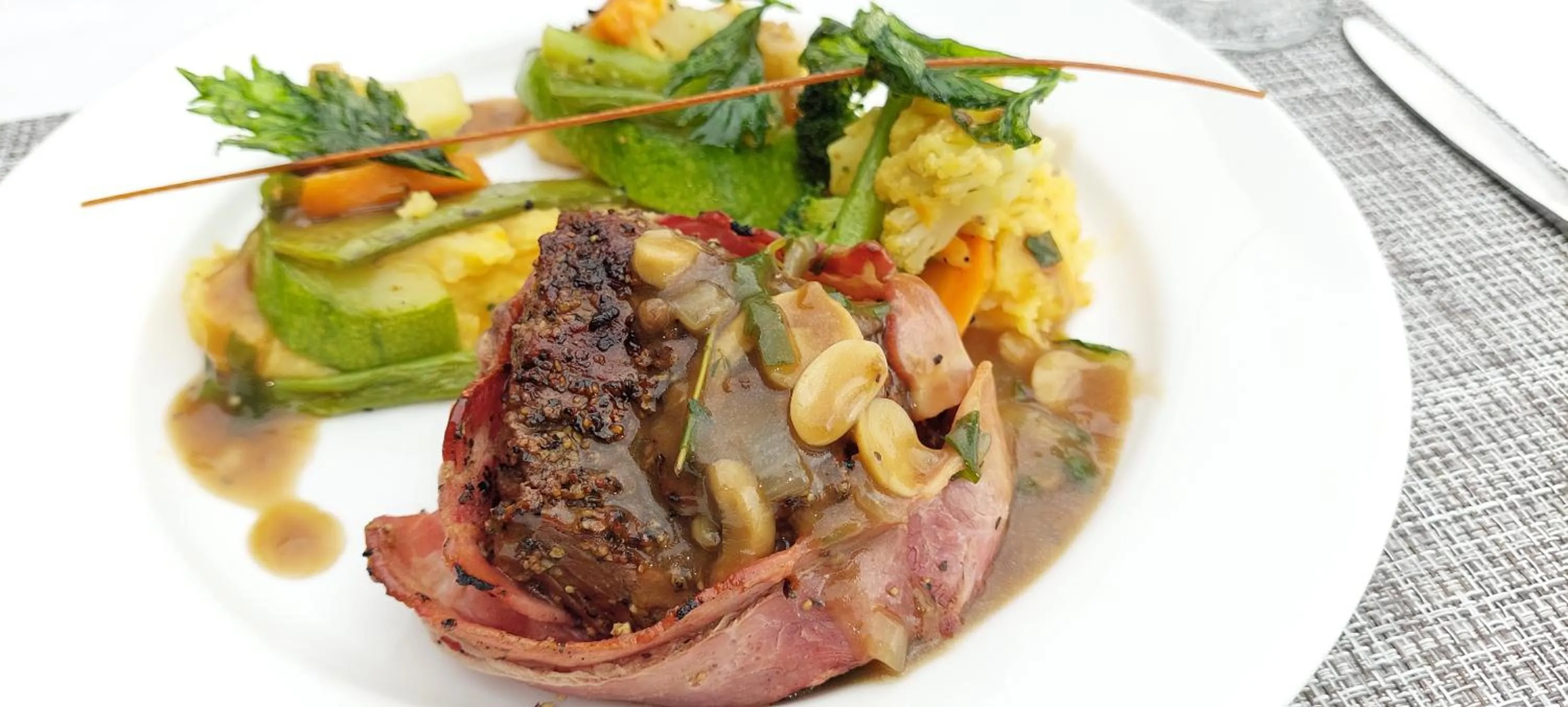 Restaurant/places to eat in Vista Ballena