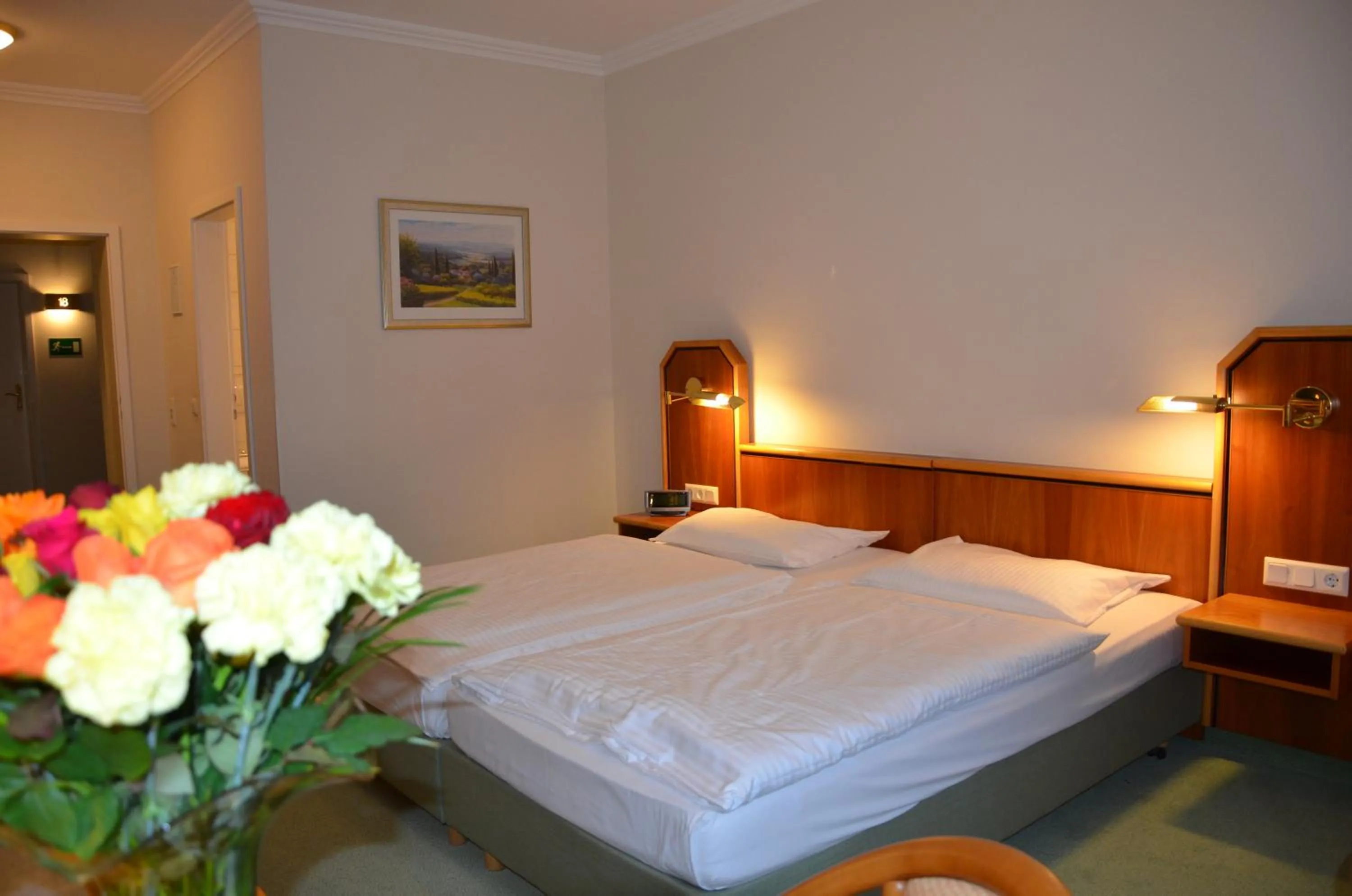 Bed in Hotel Haus am Park