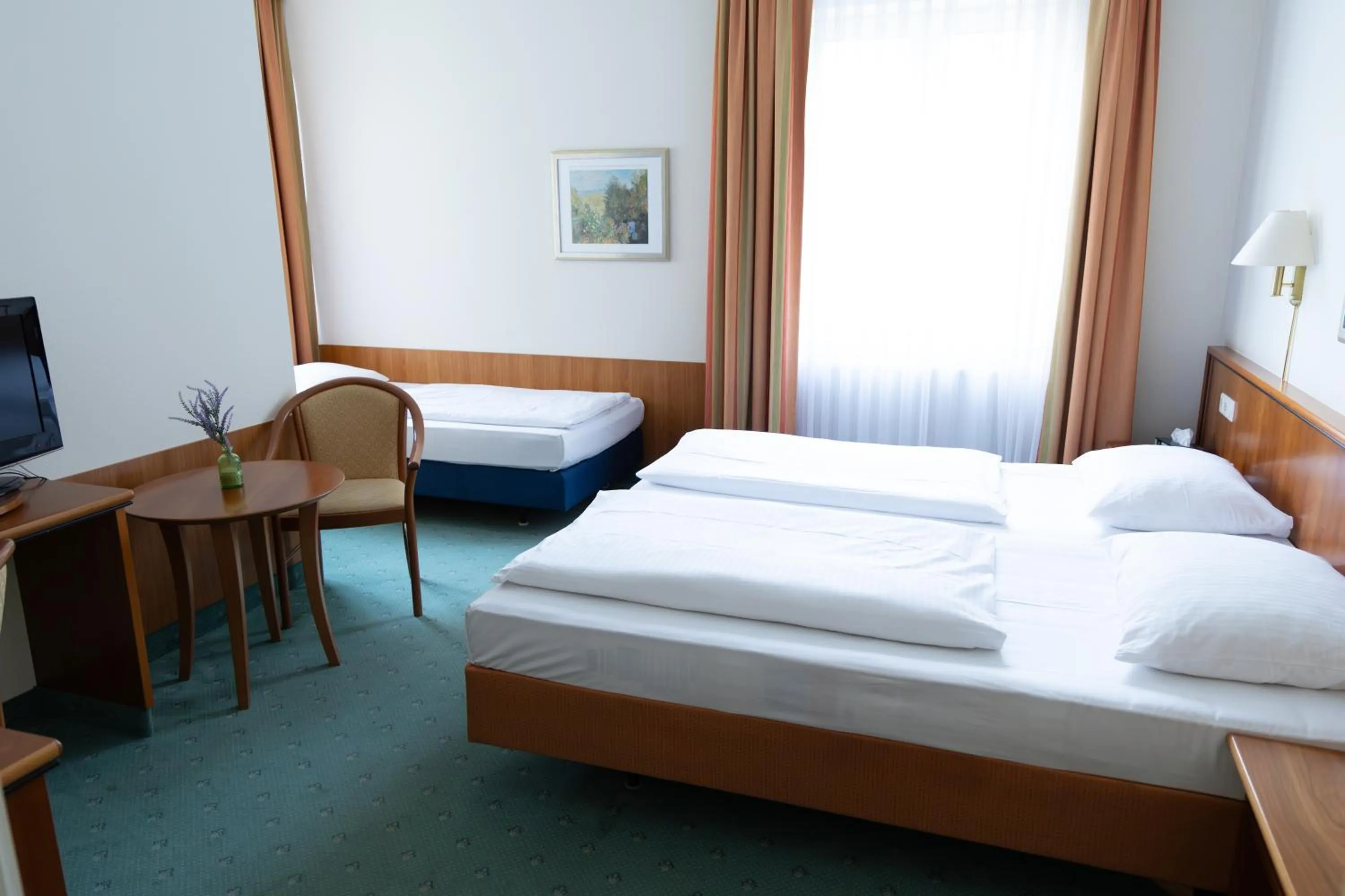 Bed in Hotel Haus am Park