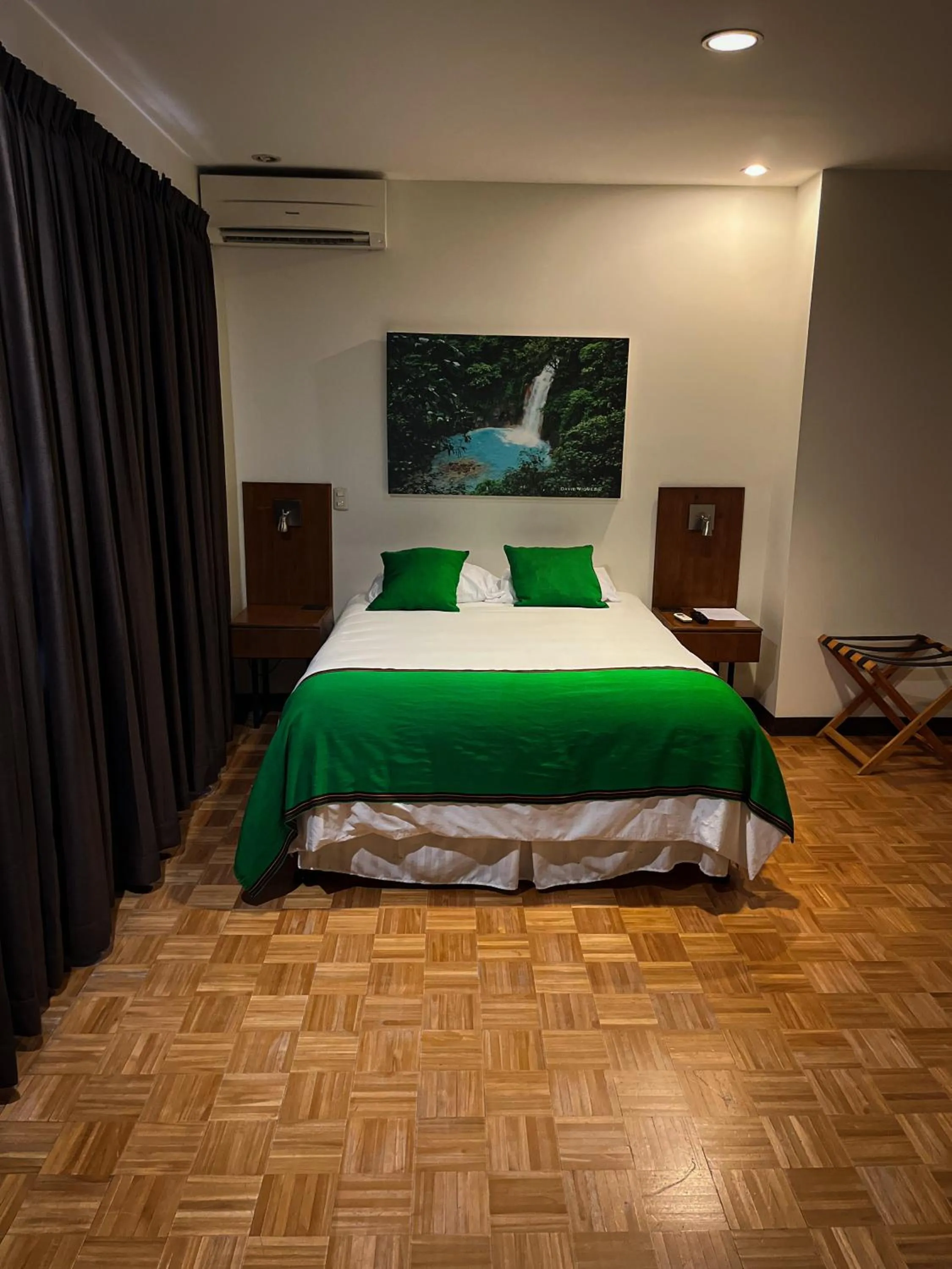 Photo of the whole room, Bed in Legacy Boutique Hotel