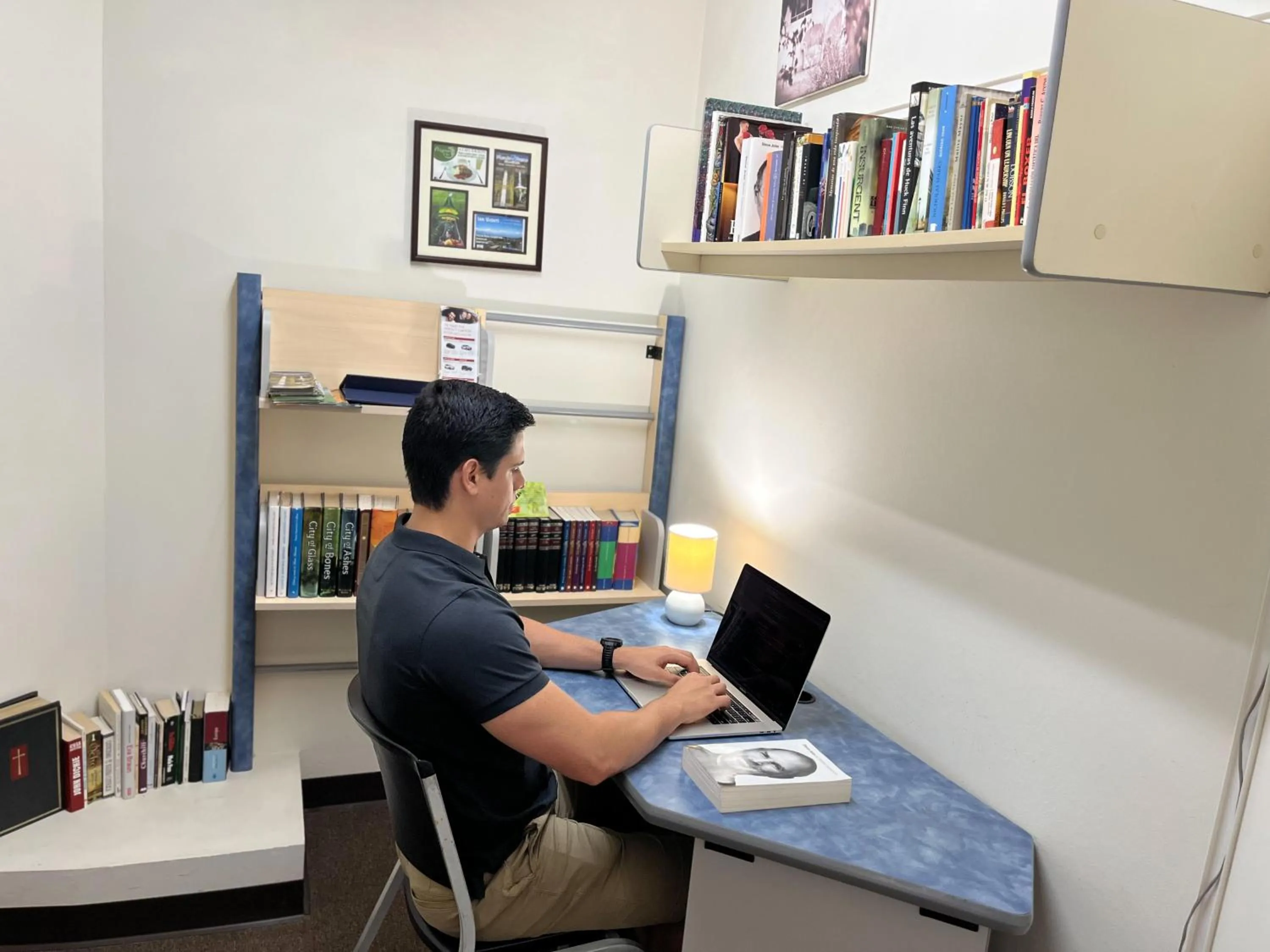 Area and facilities in Legacy Boutique Hotel