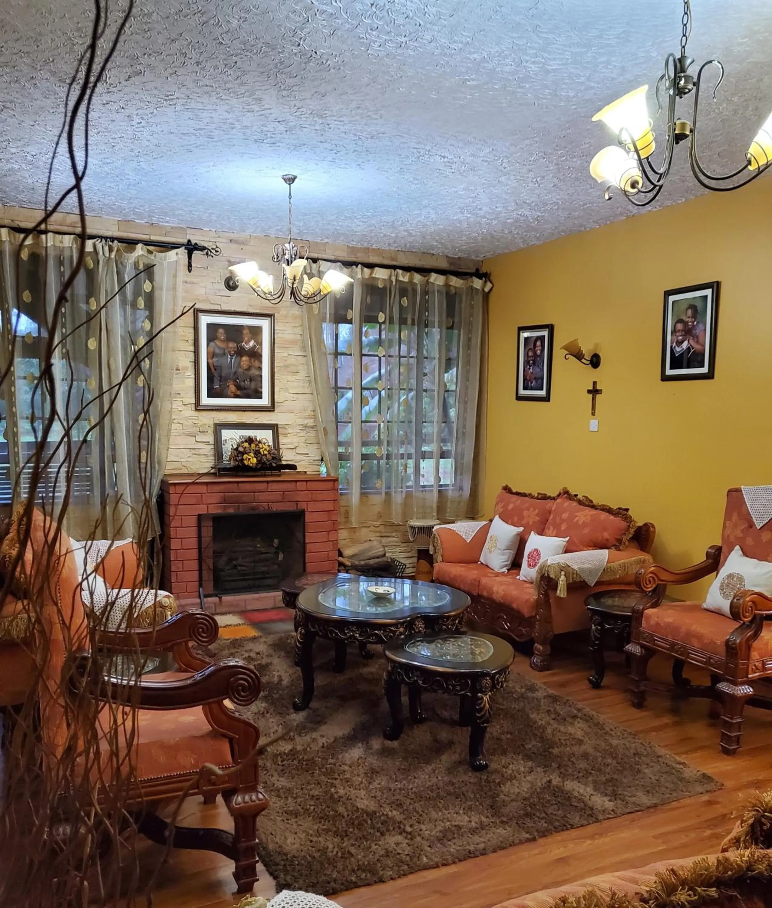 Communal lounge/ TV room in Edaala Comfort - B&B