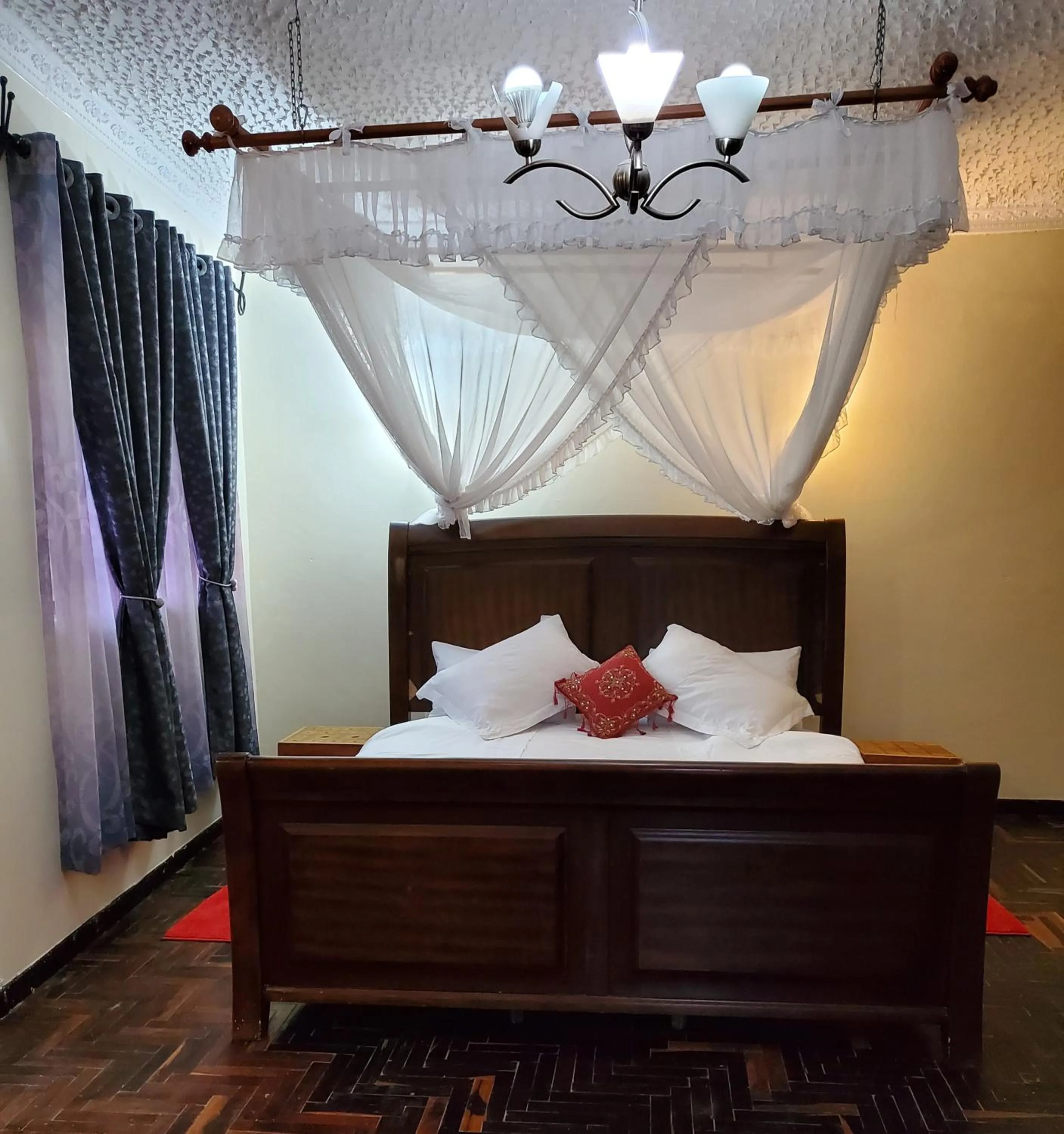 Bedroom, Bed in Edaala Comfort - B&B