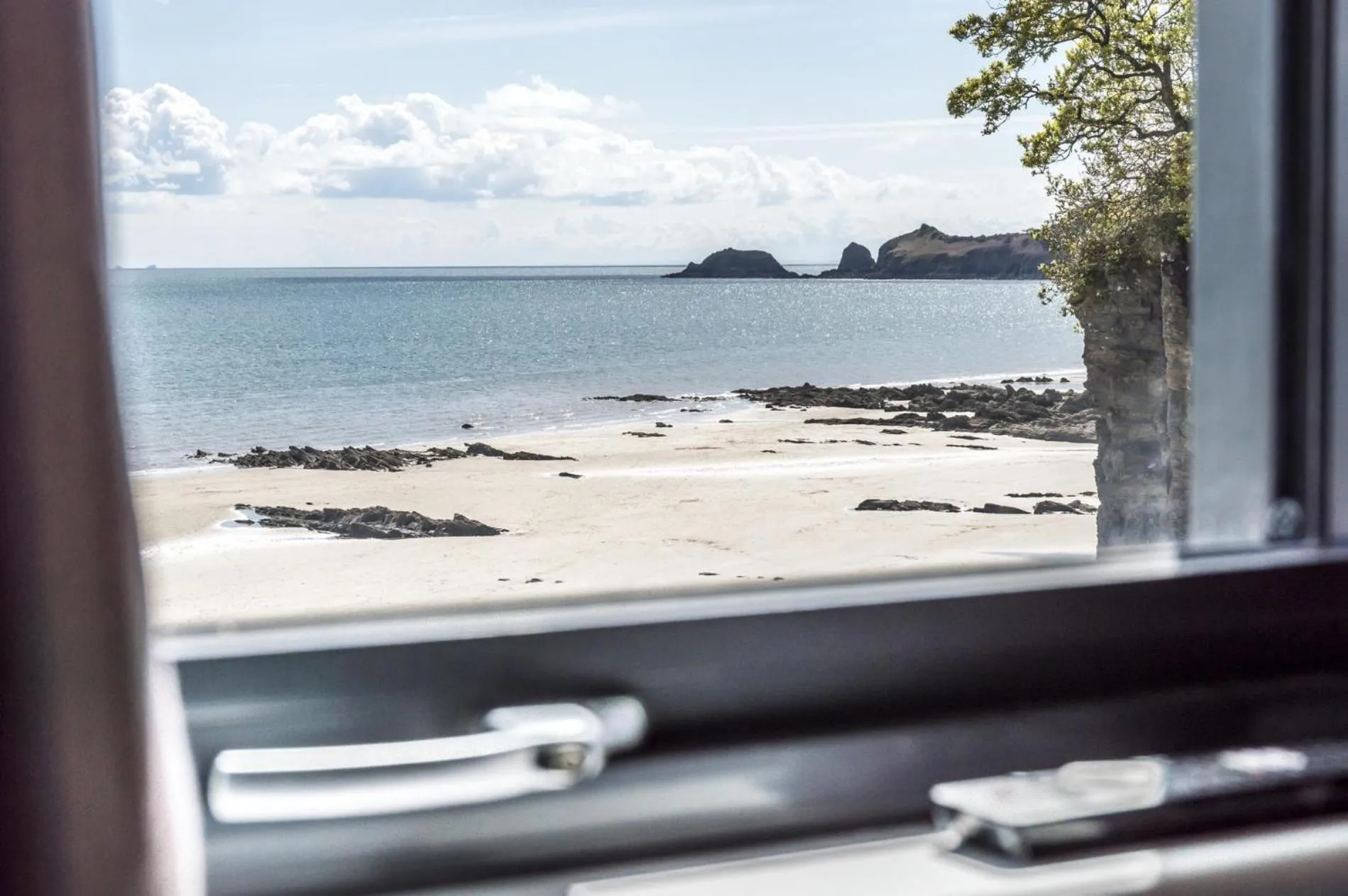 Floor plan in No 1 Ocean Cabins - Saundersfoot Harbour - Saundersfoot