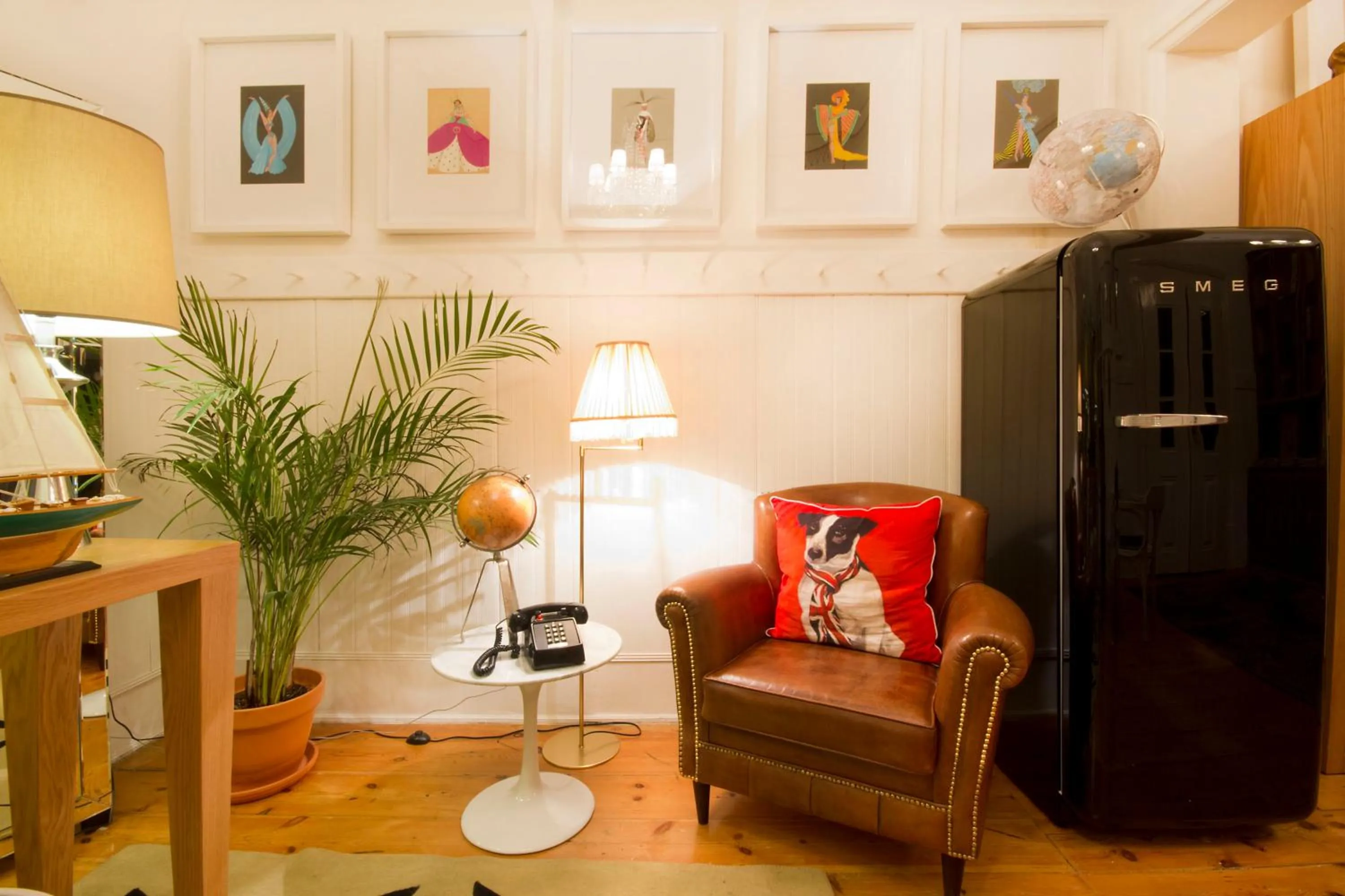 Lounge or bar in Casa Oliver Boutique B&B - Principe Real