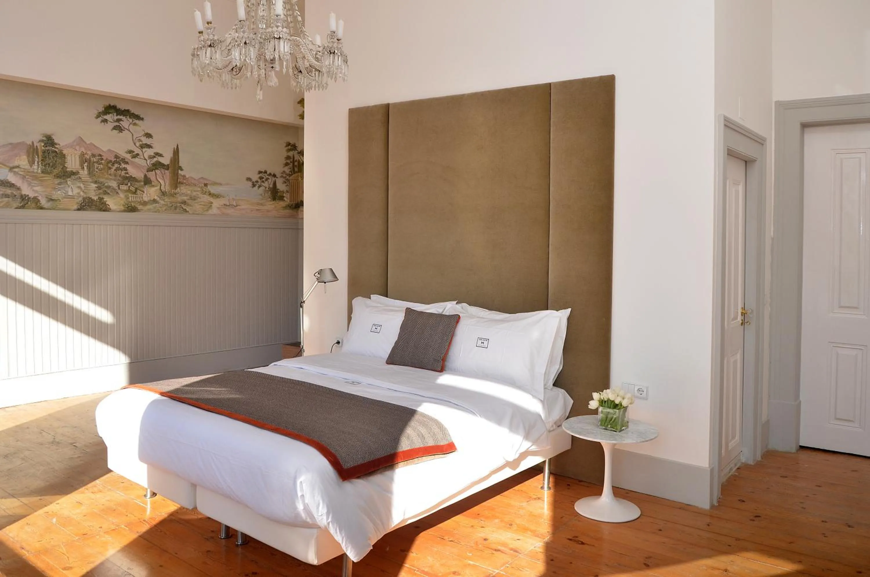 Photo of the whole room, Bed in Casa Oliver Boutique B&B - Principe Real