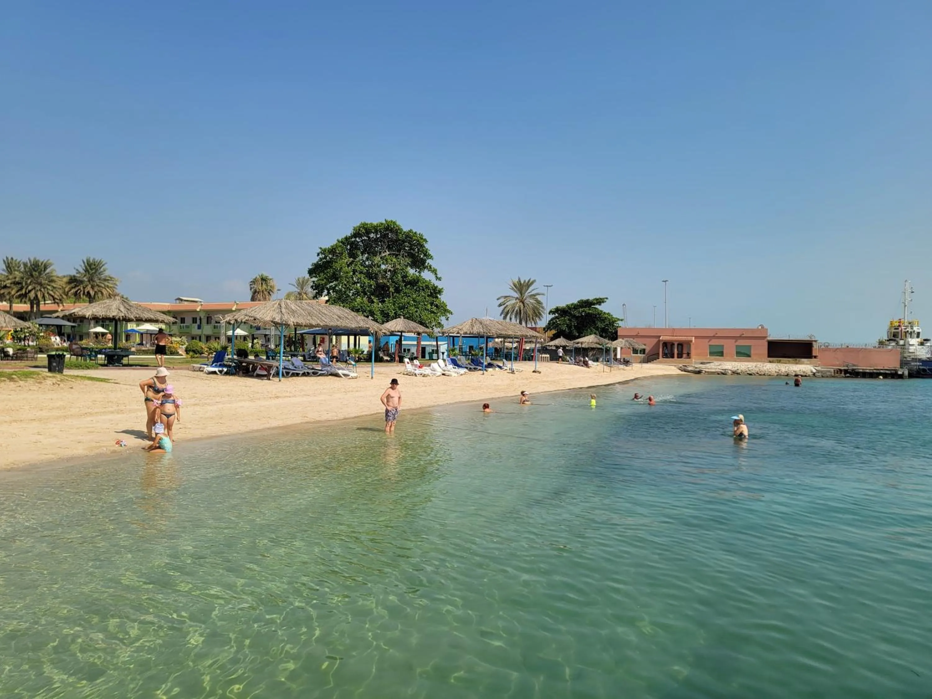 Beach in Flamingo Beach Hotel
