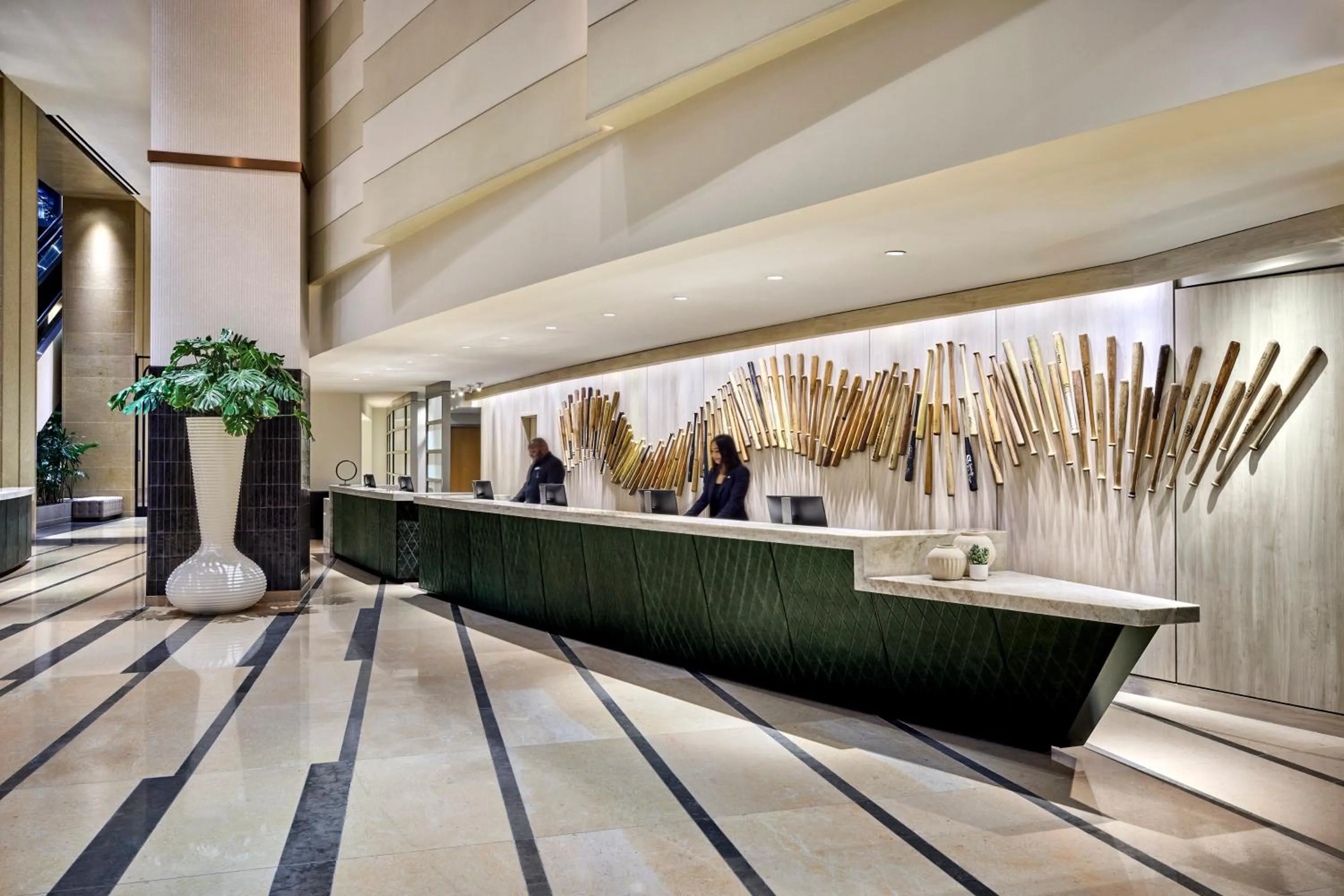 Lobby or reception in Omni San Diego Hotel at the Ballpark