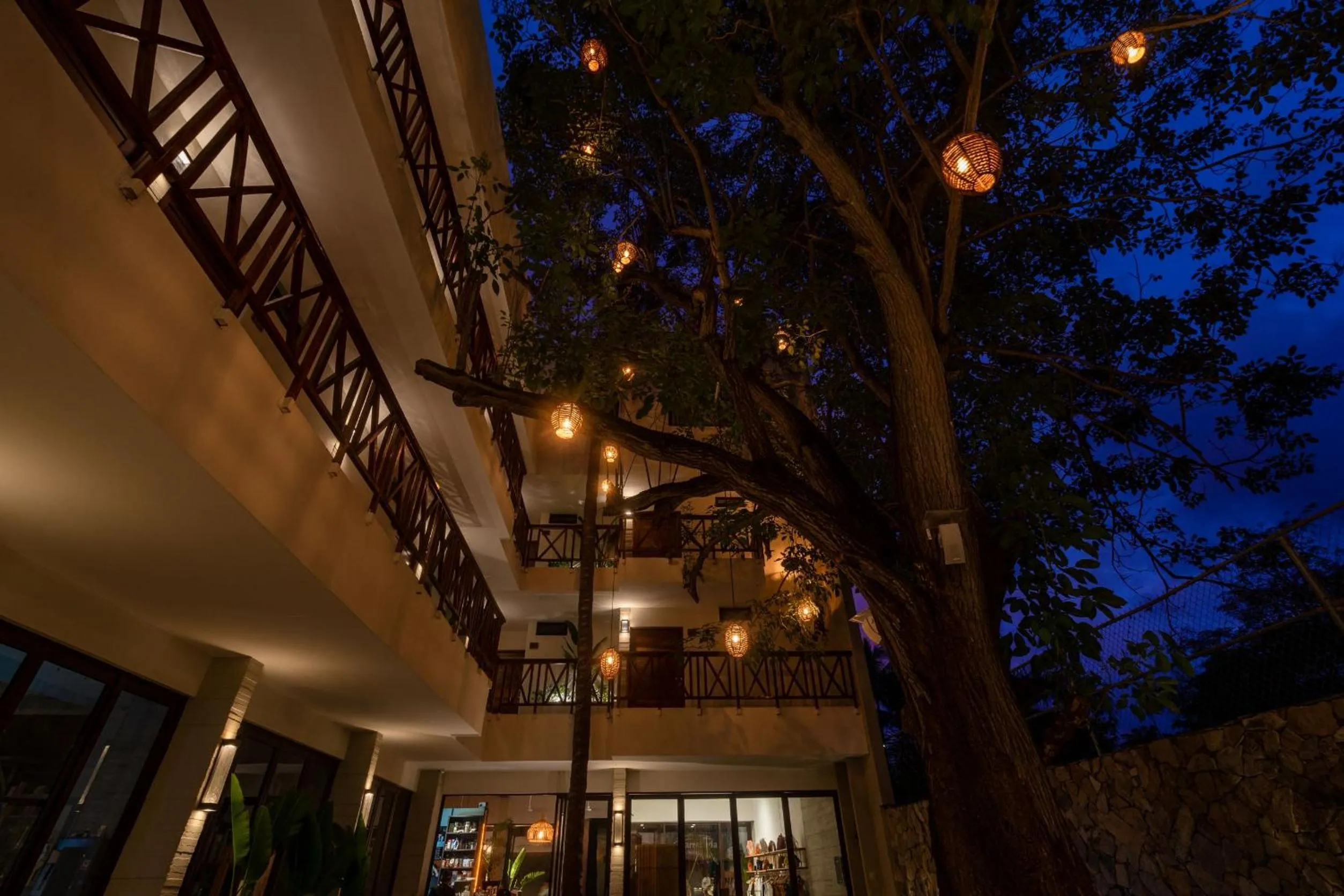 Property building in Ciyé Hotel