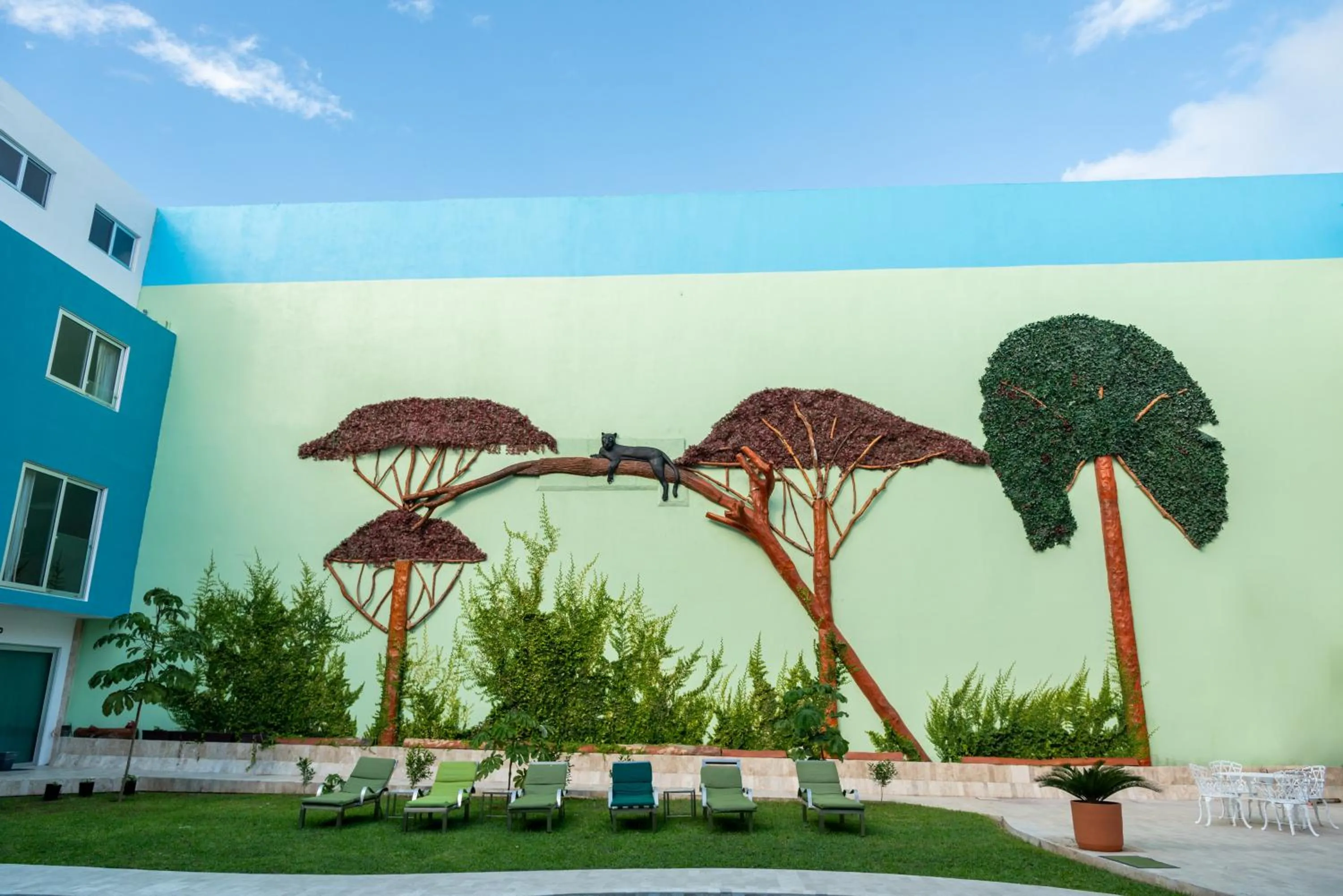 Swimming pool in Hotel Playa Encantada