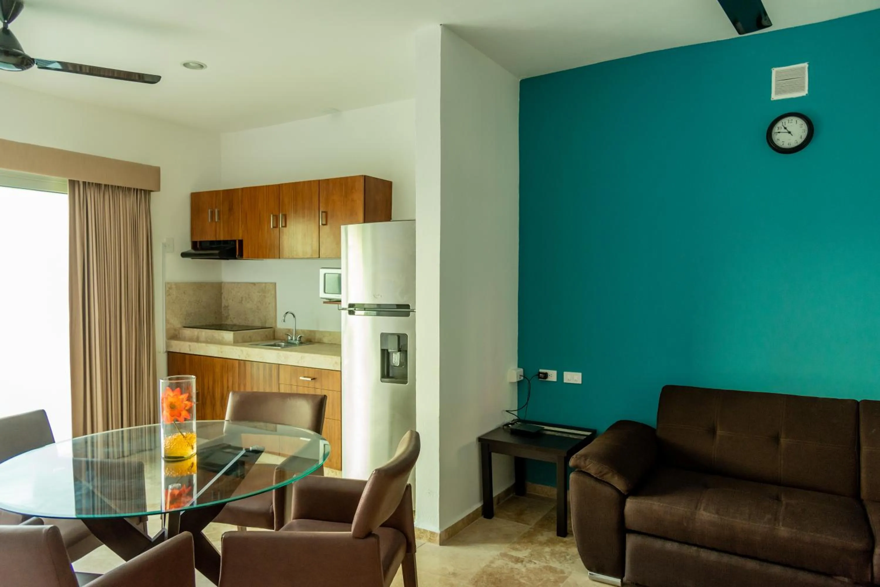 Coffee/tea facilities in Hotel Playa Encantada