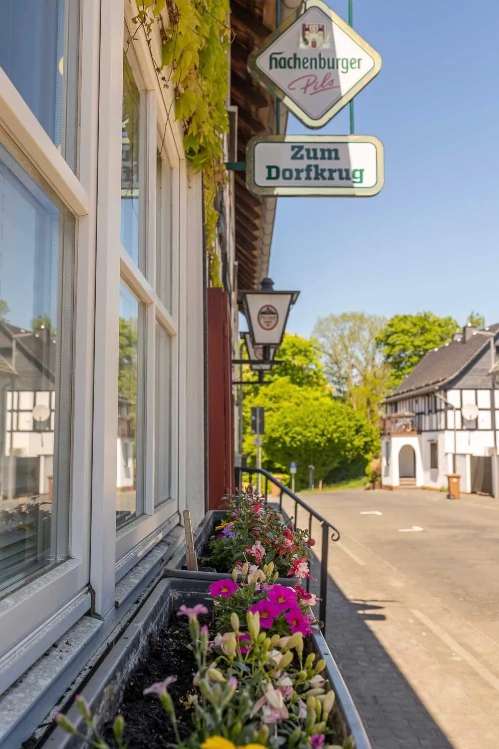 Property logo or sign in Landgasthof Zum Dorfkrug