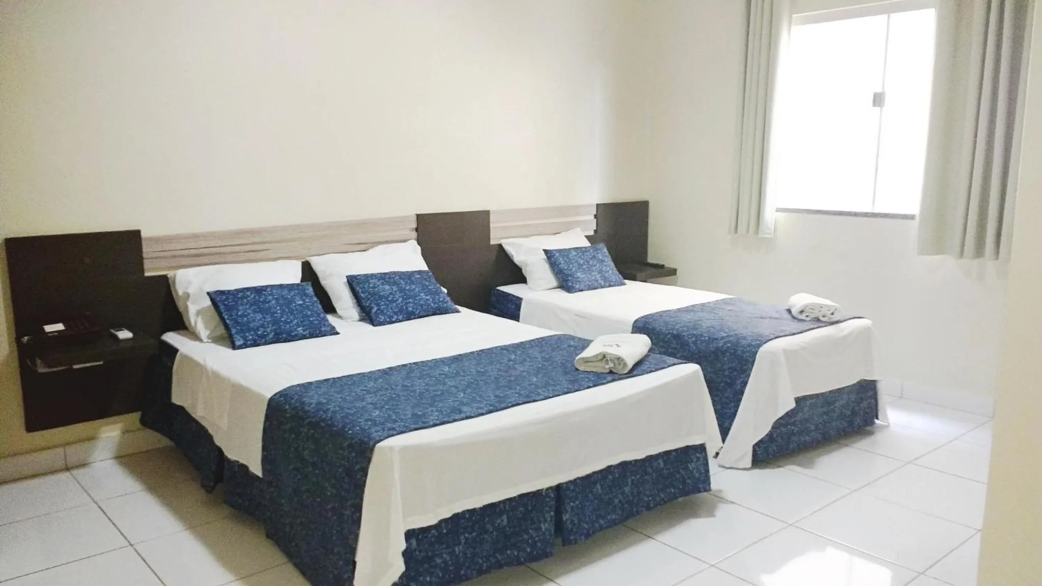 Photo of the whole room, Bed in Palace Hotel