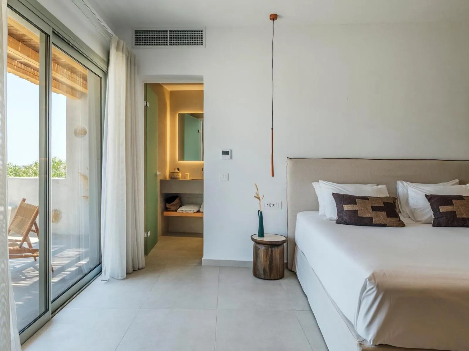 Bedroom, Bed in Adama Mykonos Boutique Hotel