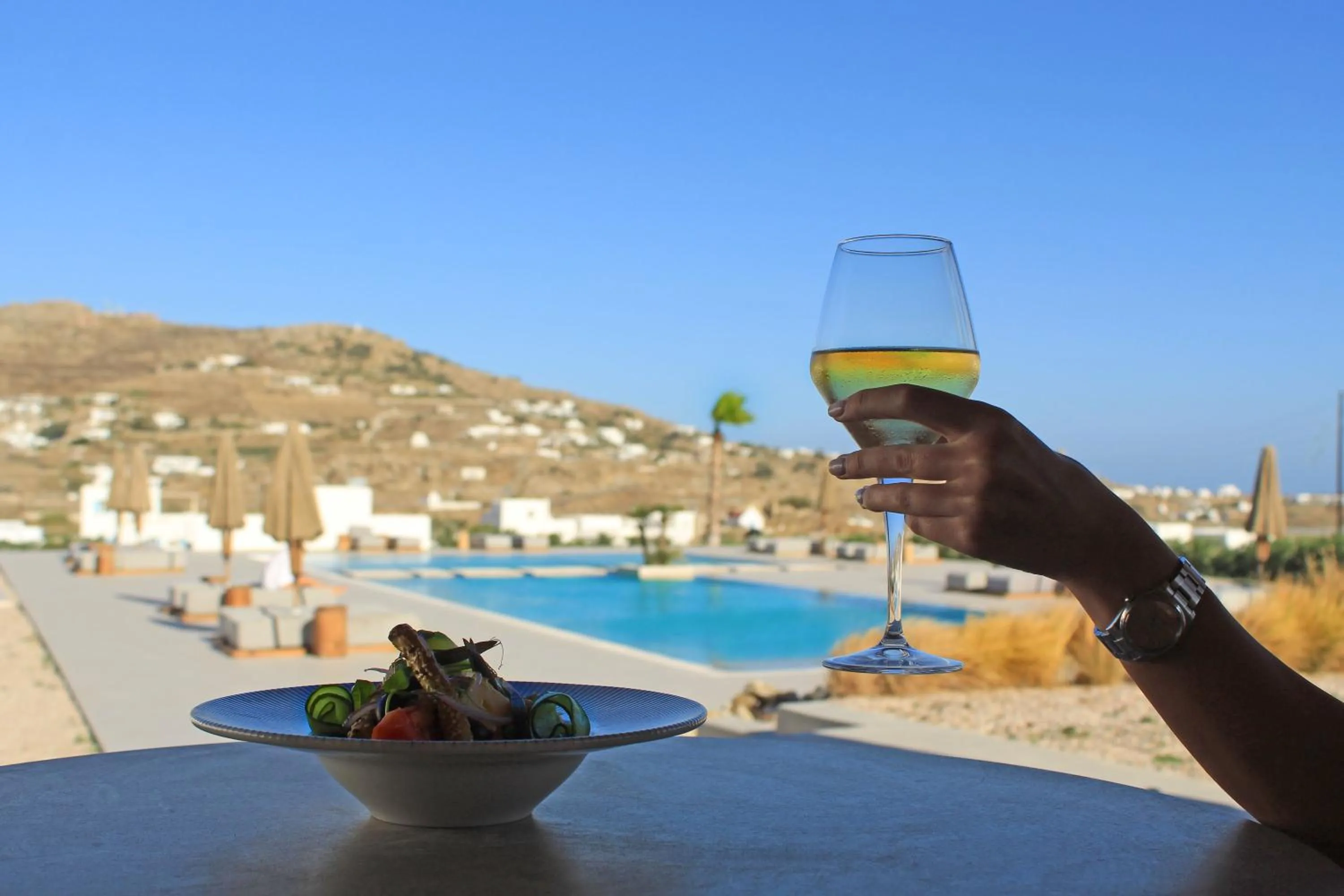 Restaurant/places to eat in Adama Mykonos Boutique Hotel